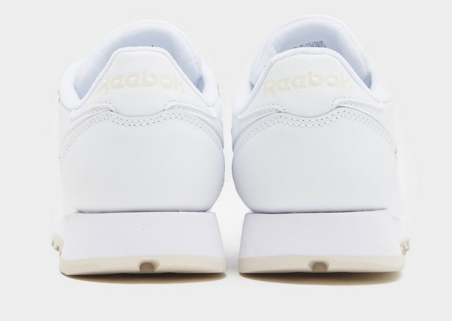 Жіночі кросівки REEBOK CLASSIC LEATHER 100214061 Білий