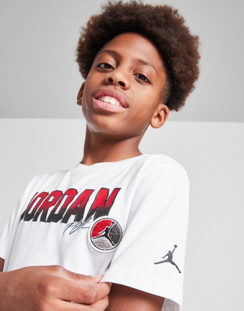 Дитячі футболки JORDAN ФУТБОЛКА COLG PATCH TEE WHT/RD B 95D444-WR2 Білий