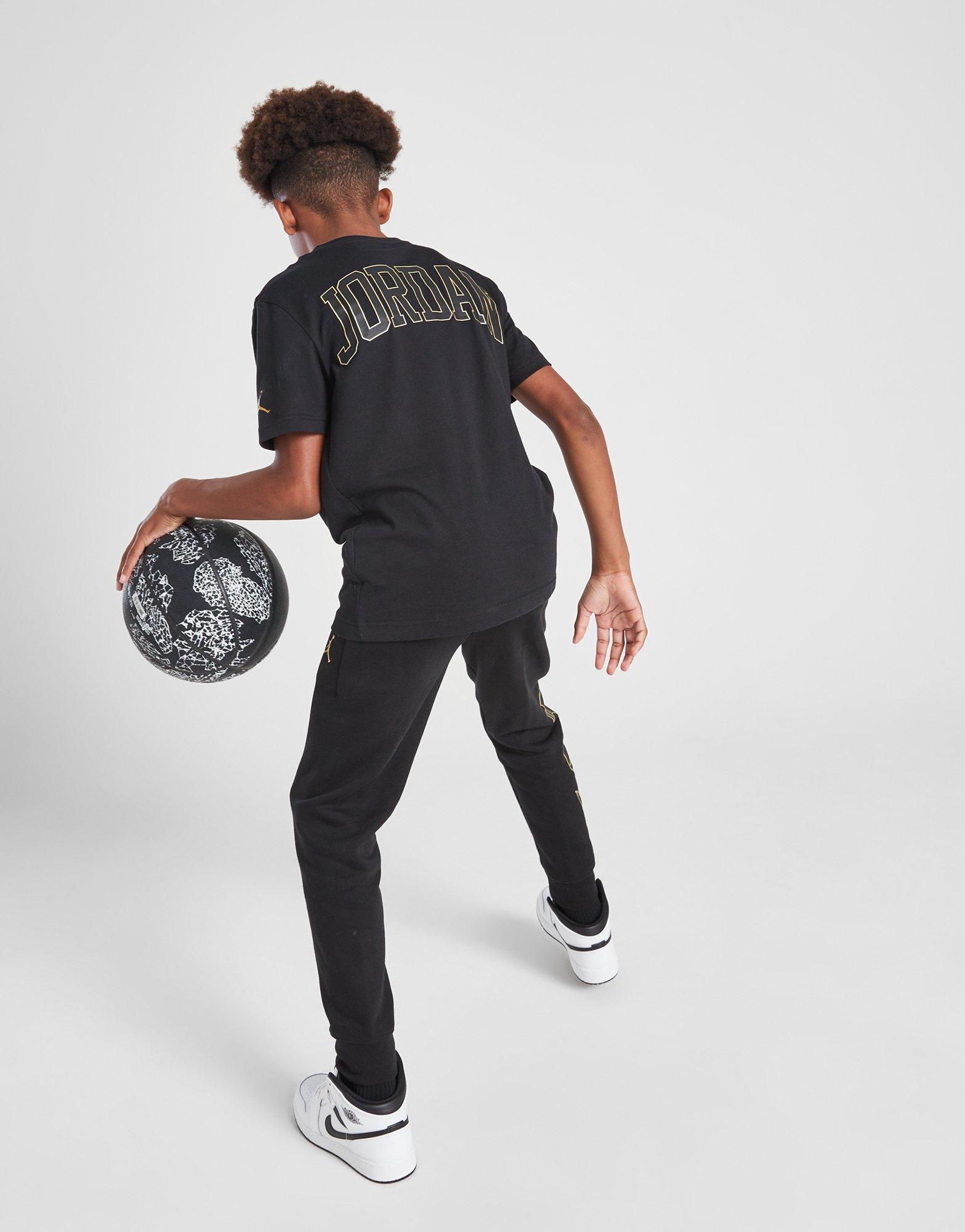 Дитячі футболки JORDAN ФУТБОЛКА B&G BDGE TEE BLK/GLD B 95D533-023 Чорний