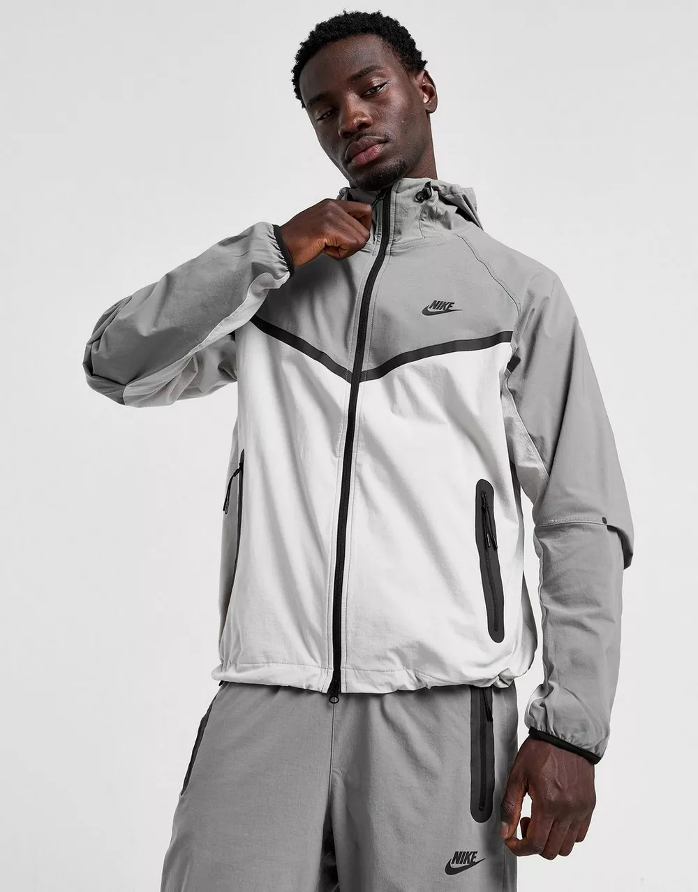 NIKE КОФТА З КАПЮШОНОМ M NK TCH WVN WR FZ JKT, фото 1 з 7