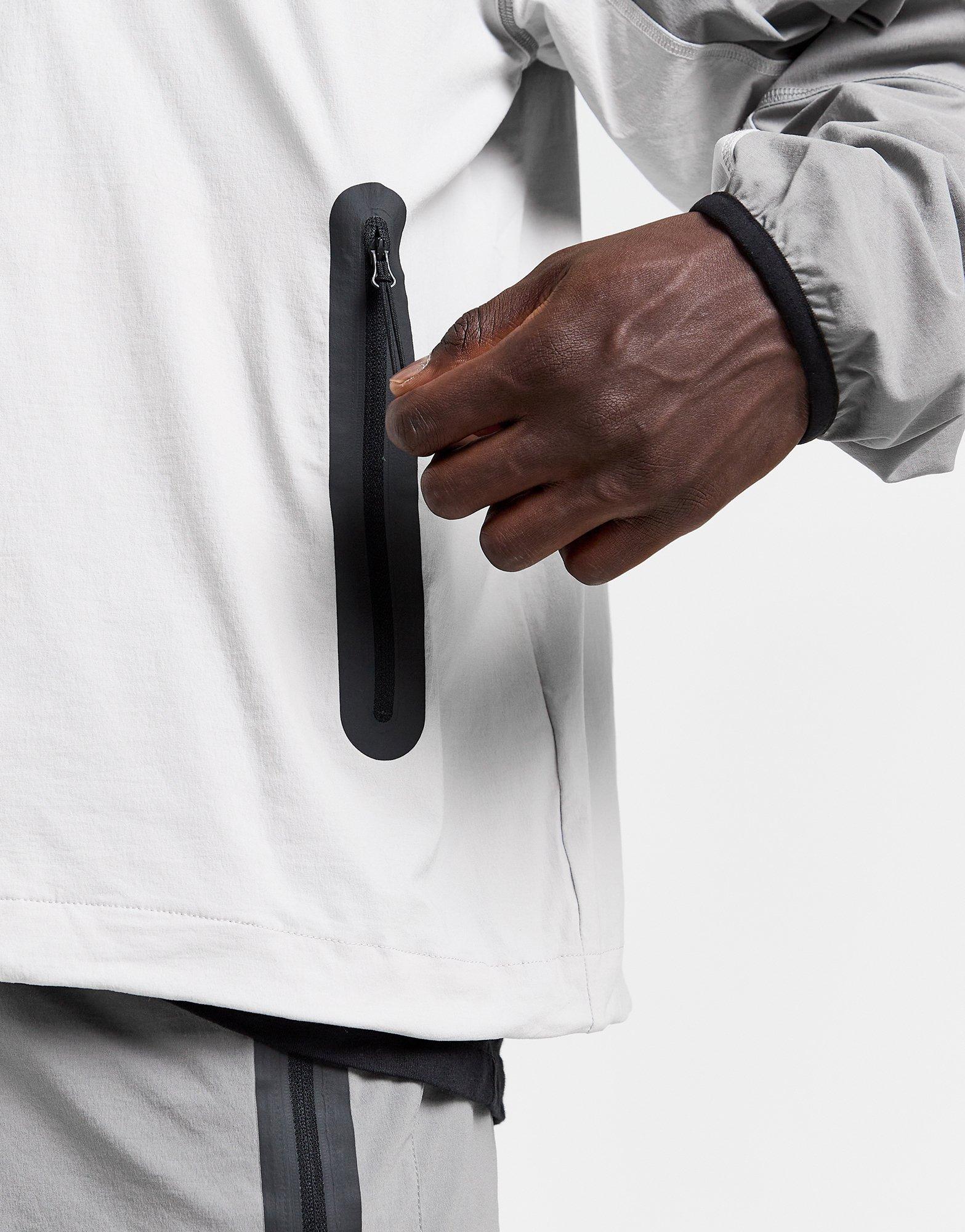 Férfi kabát NIKE PULÓVER KAPUCNIS M NK TCH WVN WR FZ JKT HM7151-014 Szürke