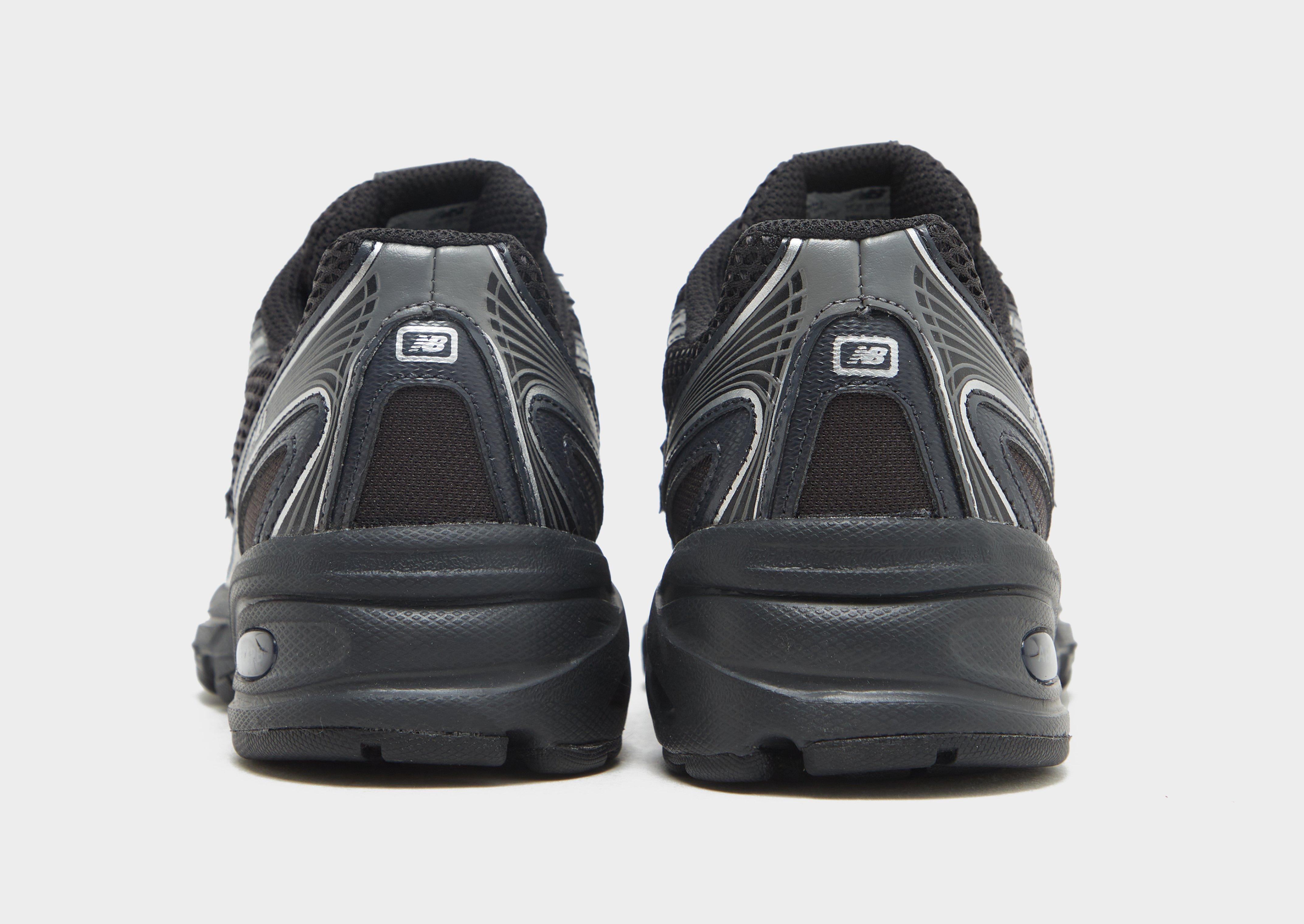 Buty sneakersy damskie NEW BALANCE 740 V2 U740BM2 Czarny