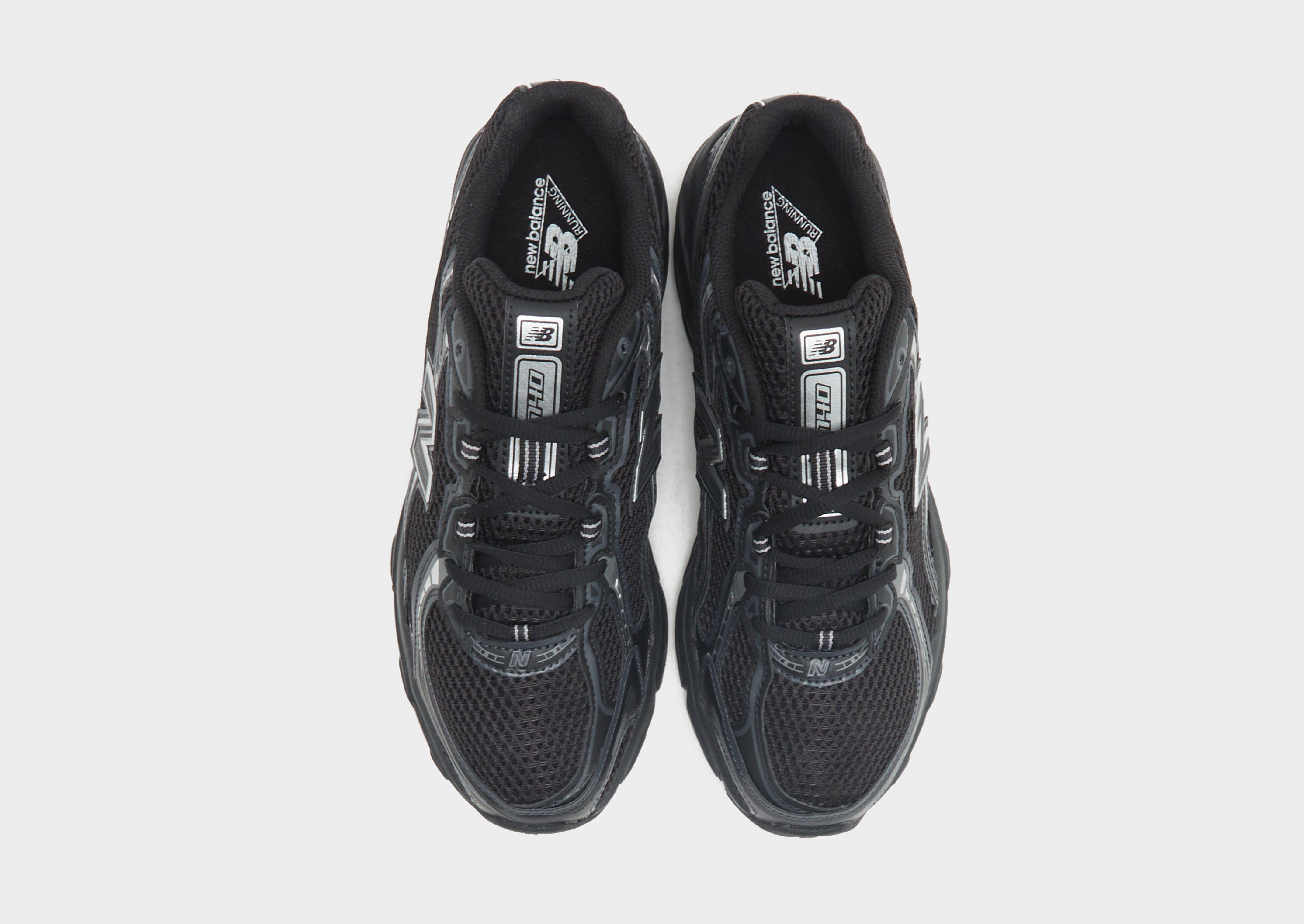 Buty sneakersy damskie NEW BALANCE 740 V2 U740BM2 Czarny