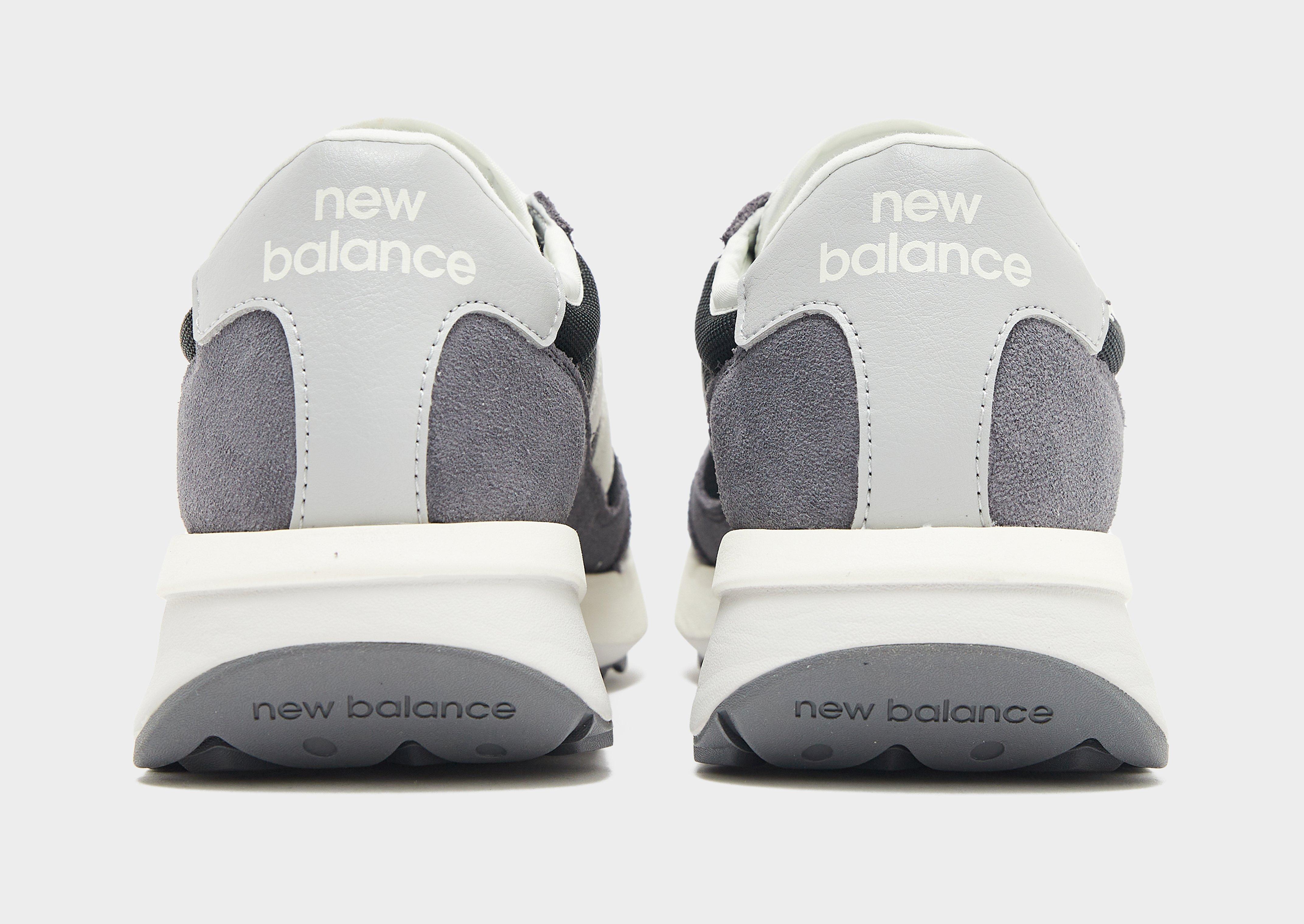 New Balance 370