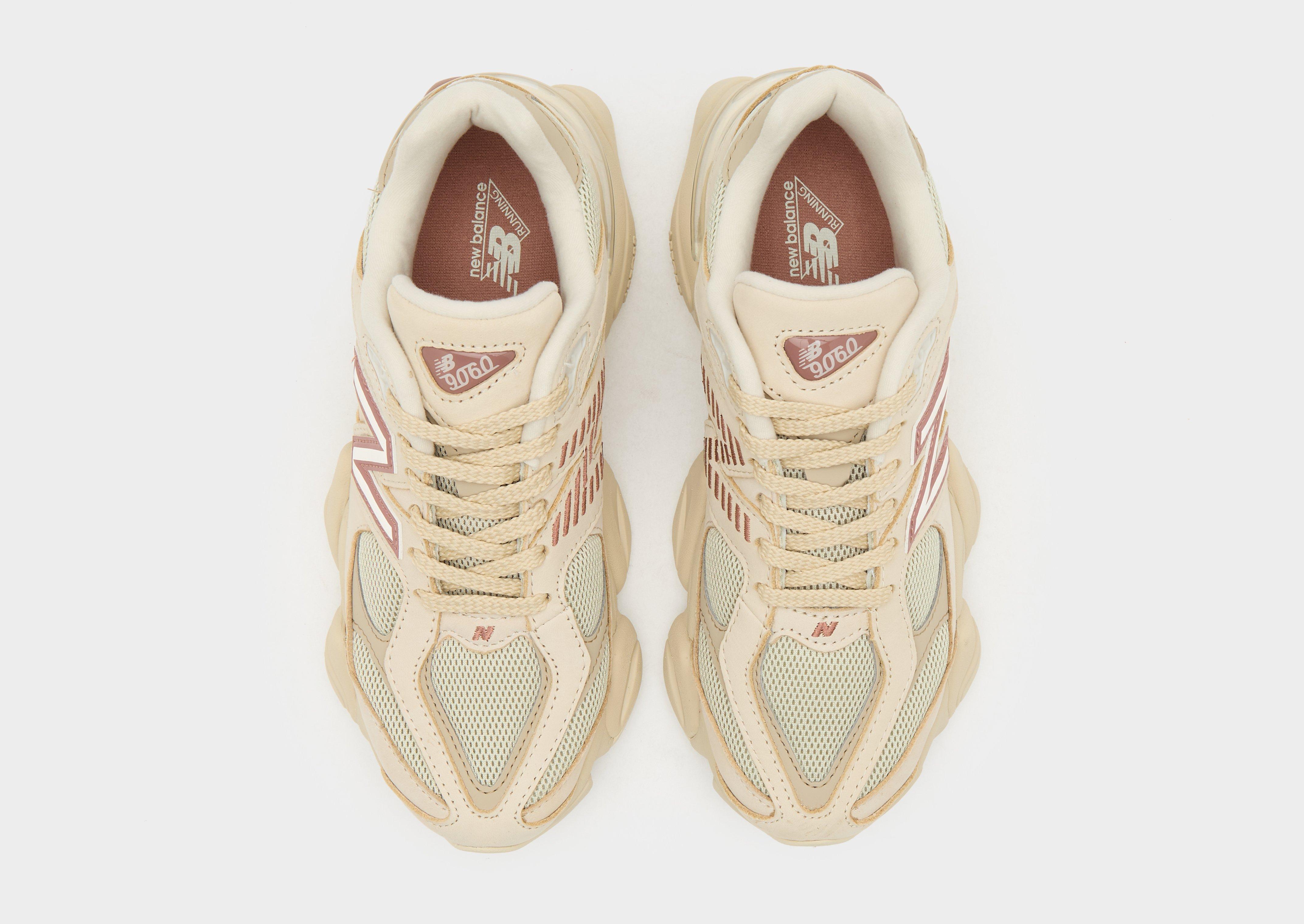 Kedai moterims NEW BALANCE 9060 U9060ZGC Rusva