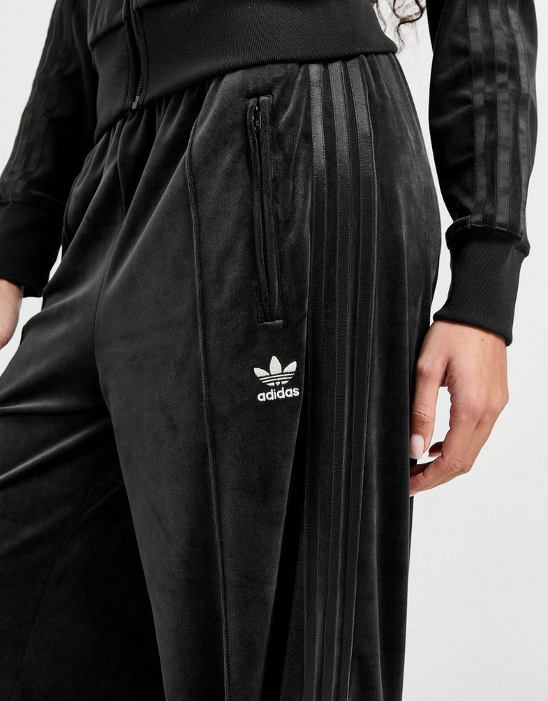 Дамски панталон ADIDAS ПАНТАЛОНИ VLR FIREBIRD PANT BLK