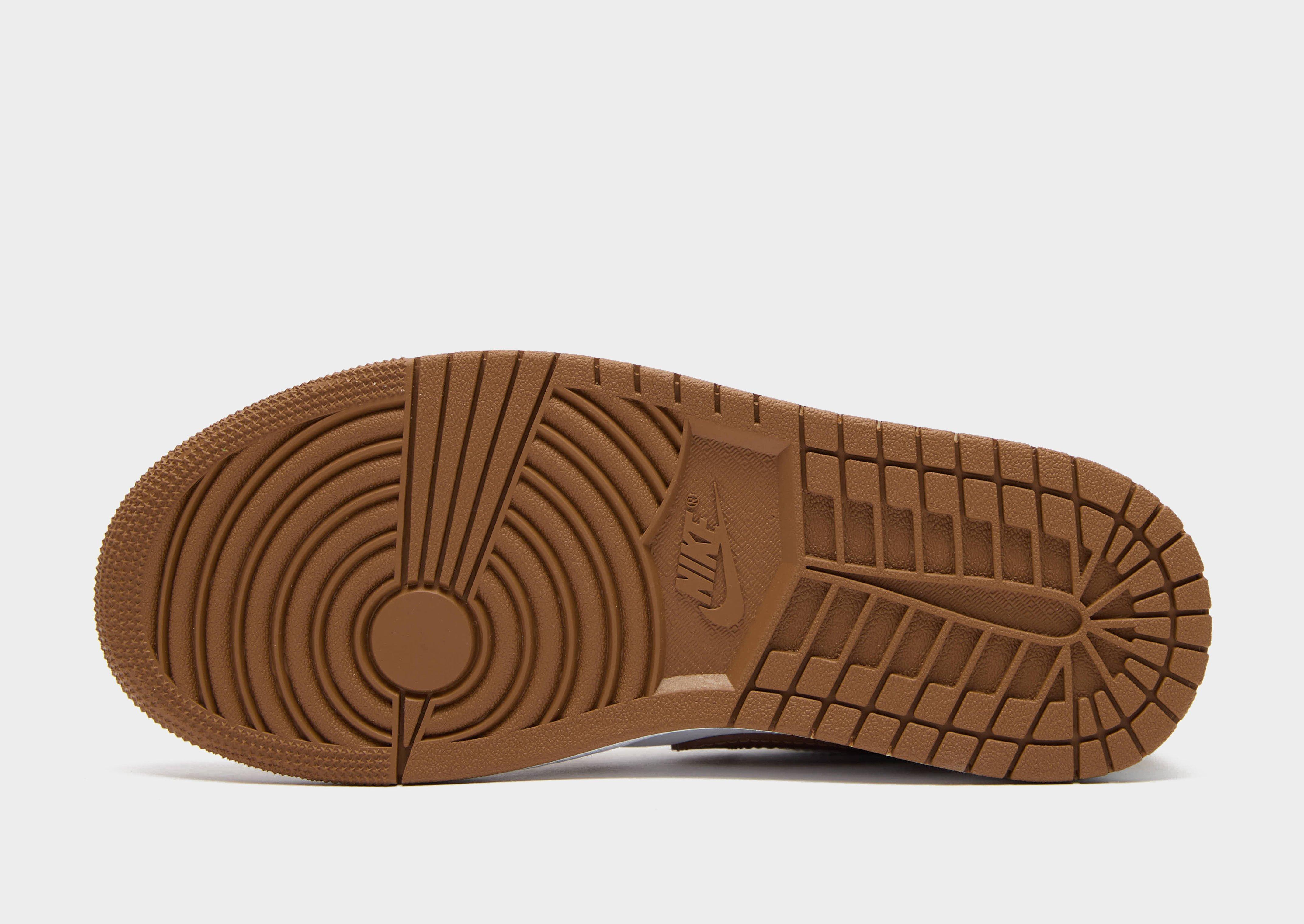 Dámske tenisky AIR JORDAN 1 LOW  DC0774-202 Bílá