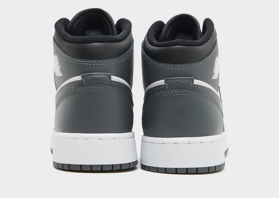 Дитячі кросівки AIR JORDAN 1 MID DQ8423-001 Сірий