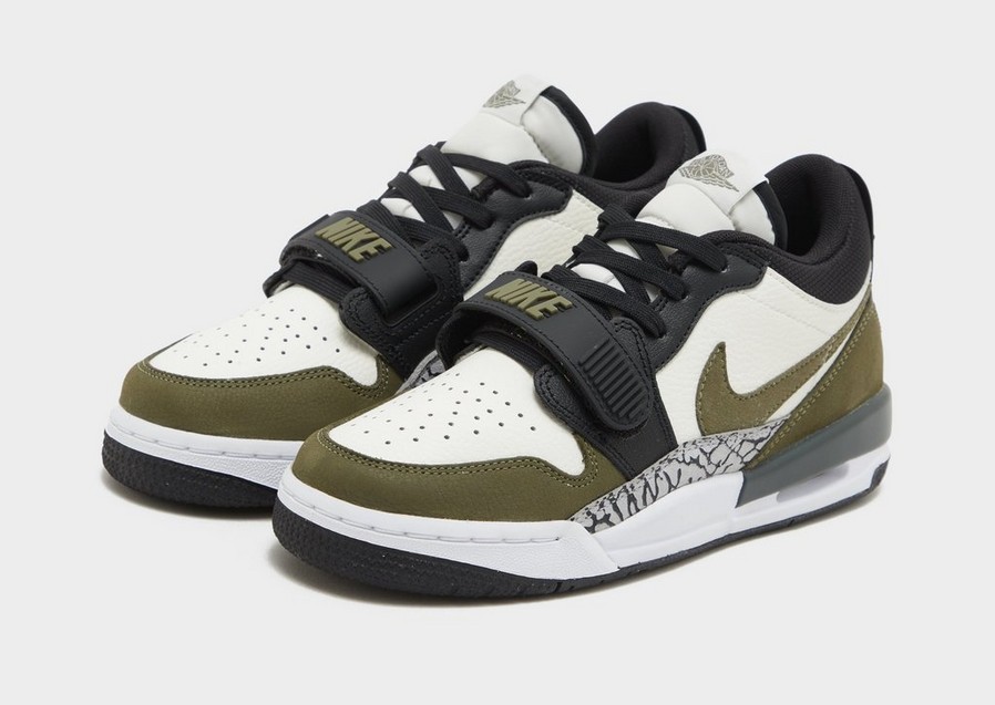 Детски маратонки AIR JORDAN LEGACY 312 LOW CD9054-120 Каки
