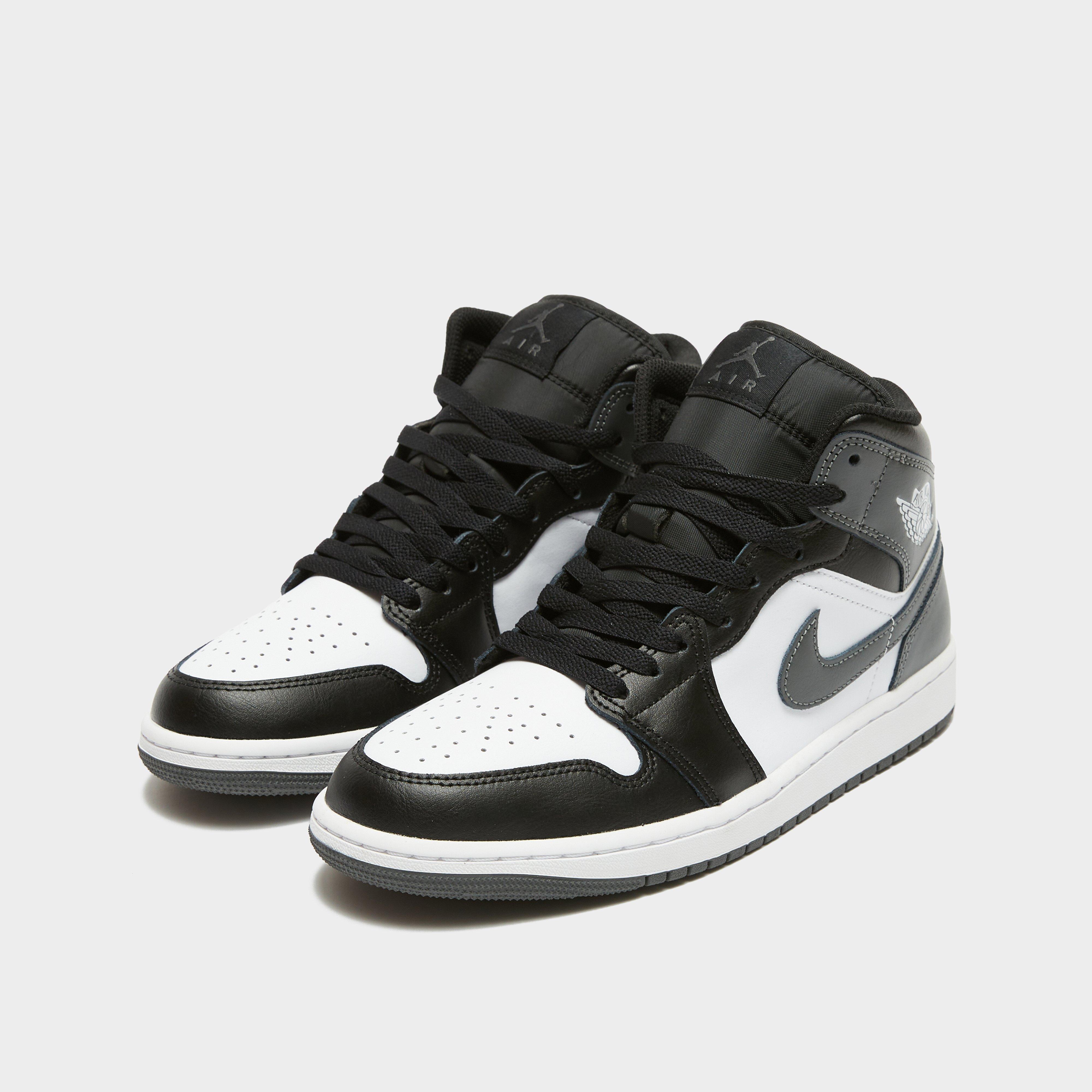 Adidași pentru bărbați AIR JORDAN 1 MID