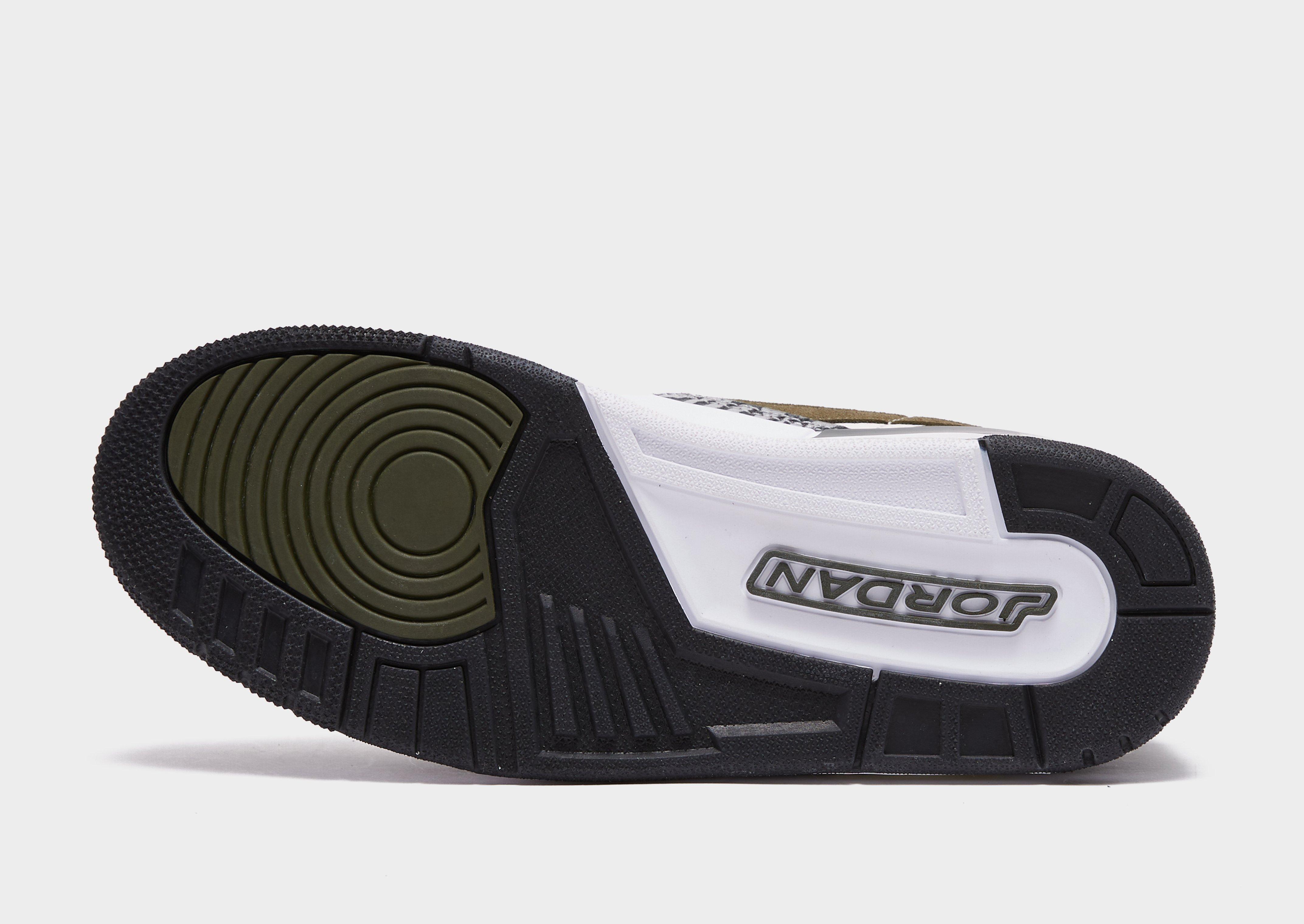 Kedai vyrams AIR JORDAN LEGACY 312 LOW CD7069-120 Žalia