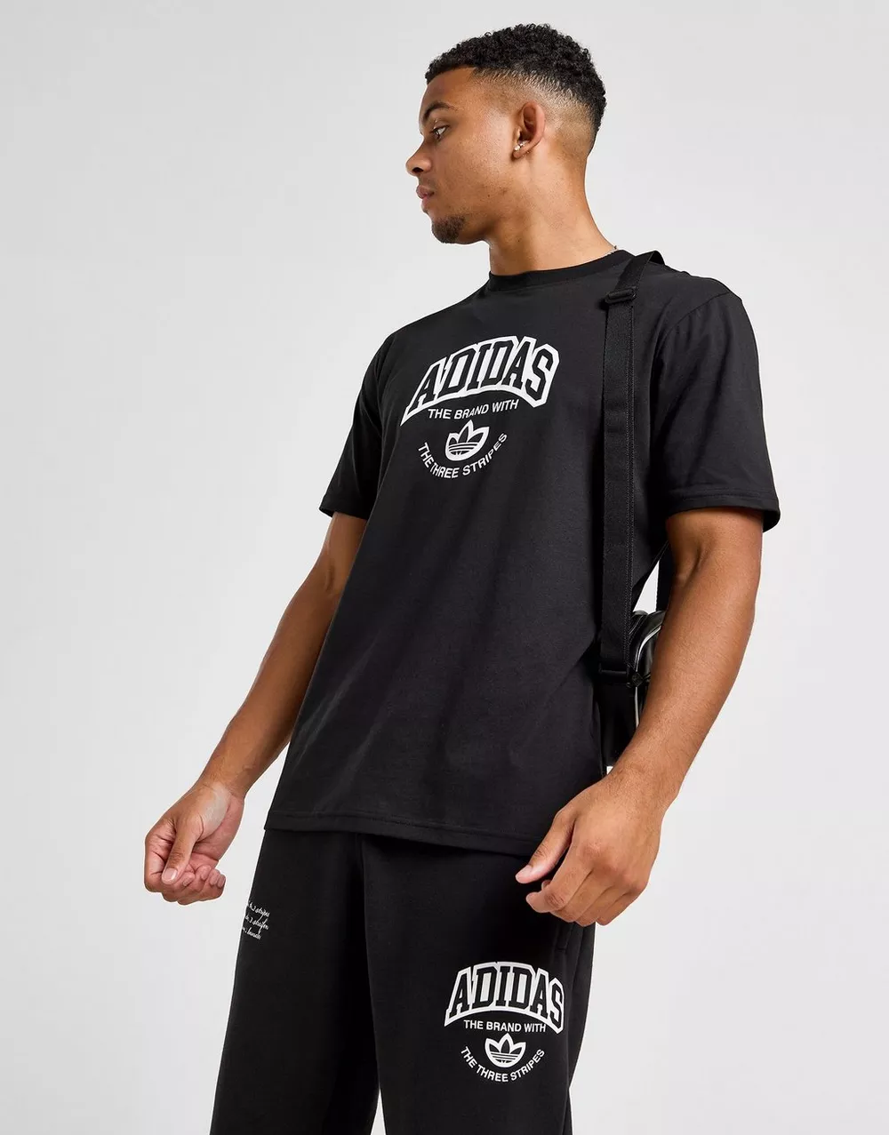 ADIDAS ФУТБОЛКА ARCH TEE BLK, фото 1 з 5