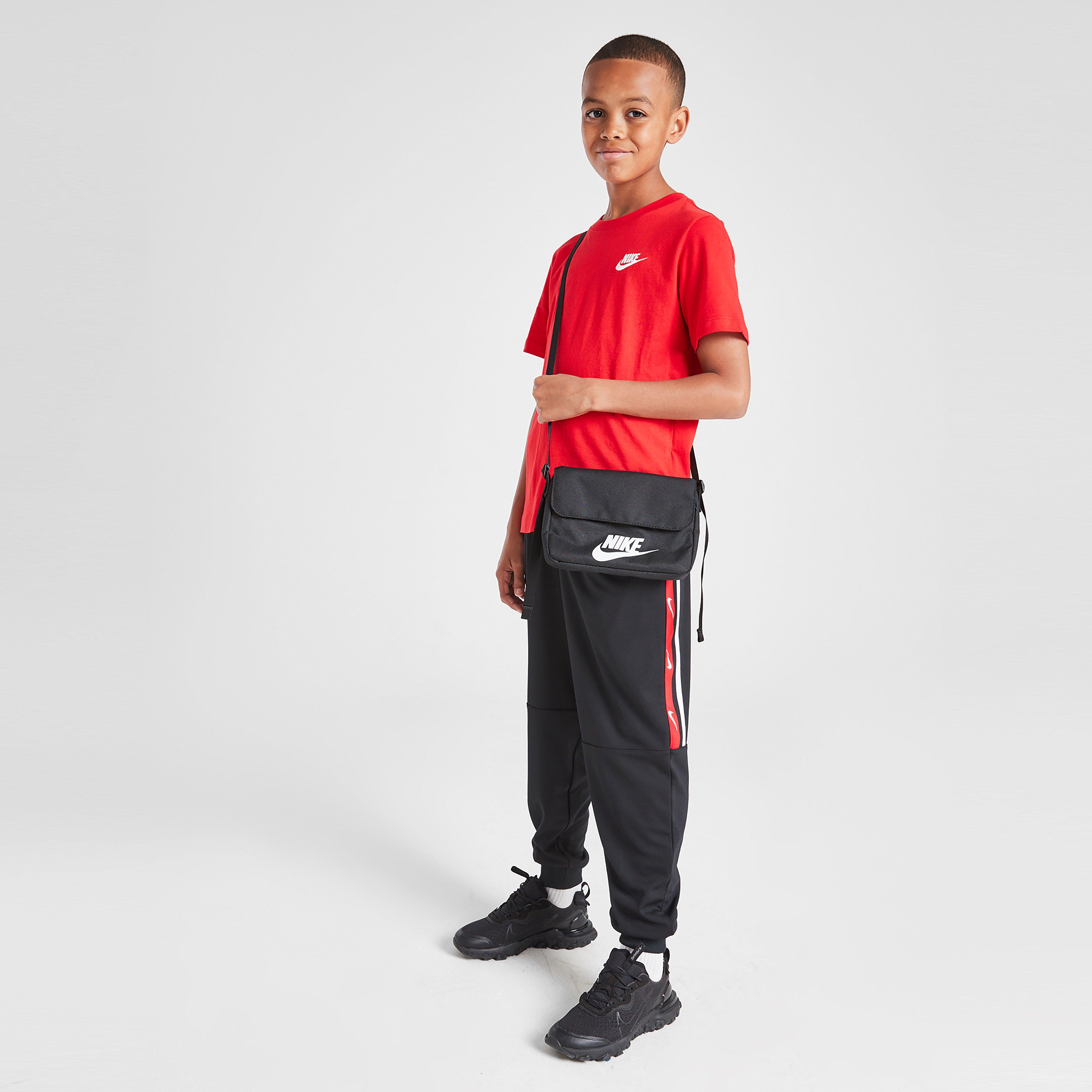 Gyerek póló NIKE PÓLÓ K NSW TEE EMB FUTURA LBR B