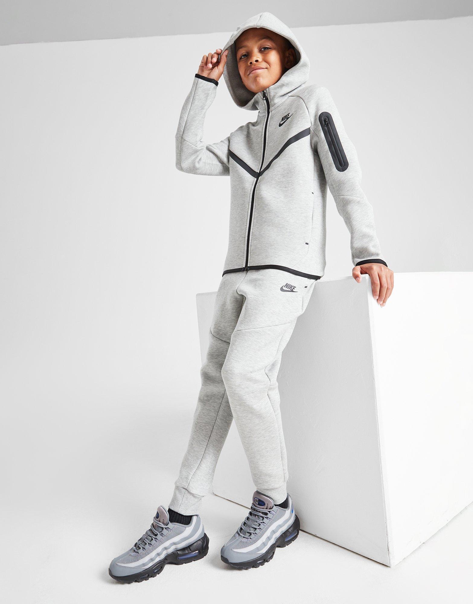 Nike Kalhoty  B Nsw Tch Flc Jggr - Pd B