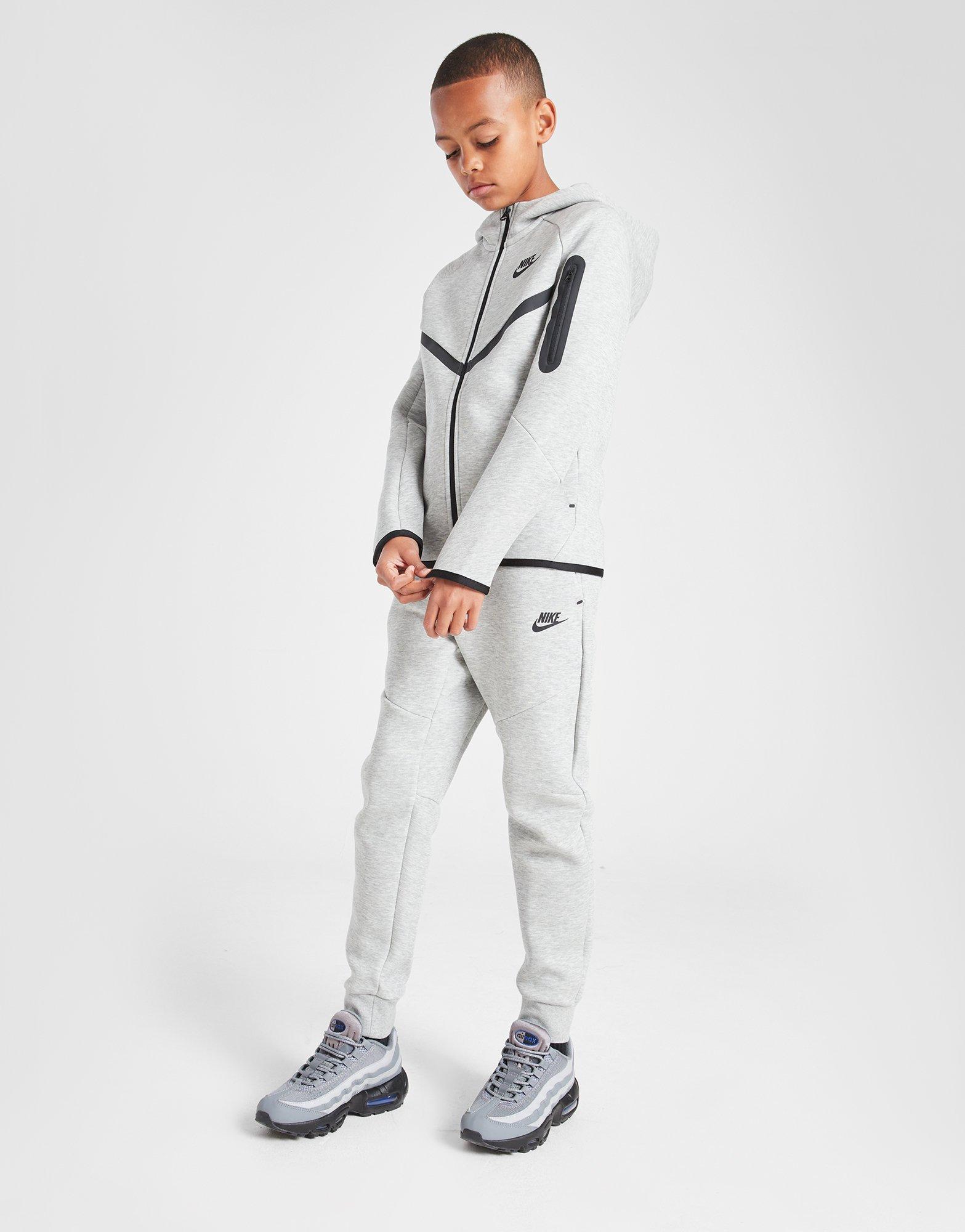 Nike Nohavice  B Nsw Tech Fleece Jogger B