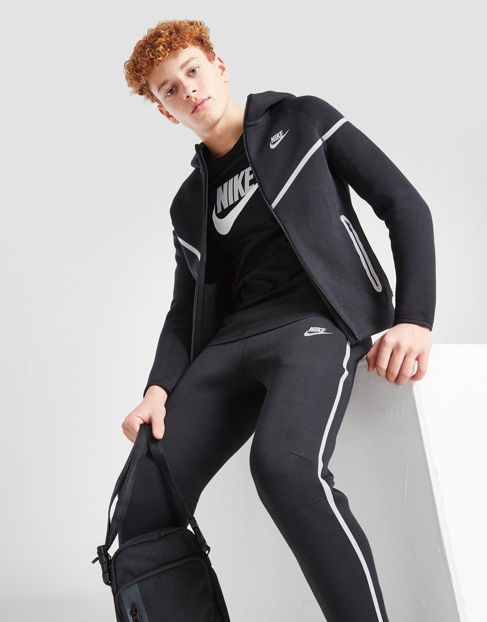 Дитячі кофти NIKE КОФТА НА БЛИСКАВЦІ З КАПЮШОНОМ   B NSW TCH FLC SSNL B FZ5433-010 Чорний