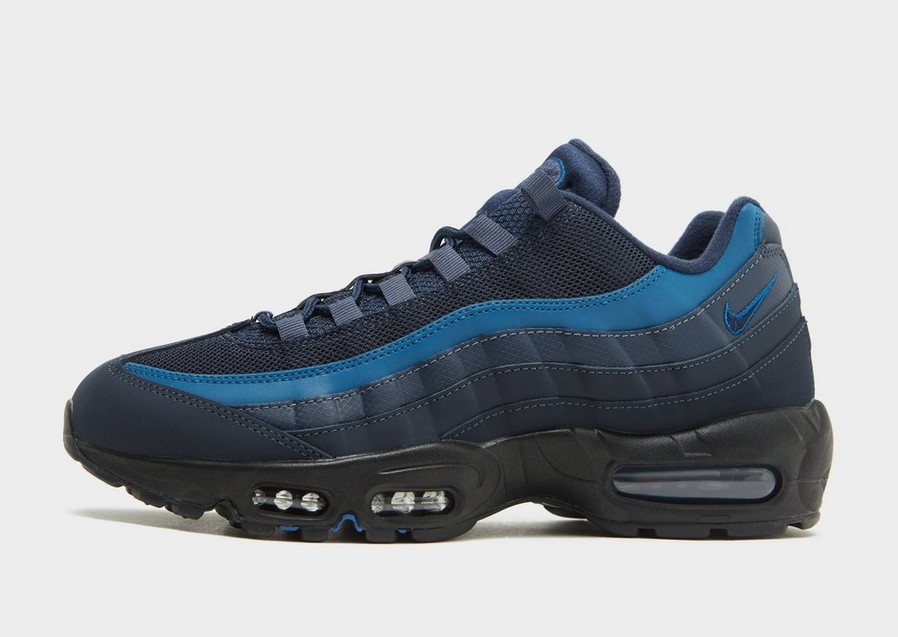 Férfi sneakers NIKE AIR MAX 95 ESSENTIAL