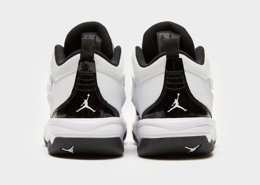Дитячі кросівки JORDAN STAY LOYAL 3 BP FB9923-105 Білий