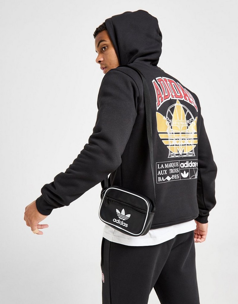 Bluză pentru bărbați ADIDAS BLUZĂ CU GLUGĂ COLLEGIATE REGULAR HOODIE JW6690 Negru