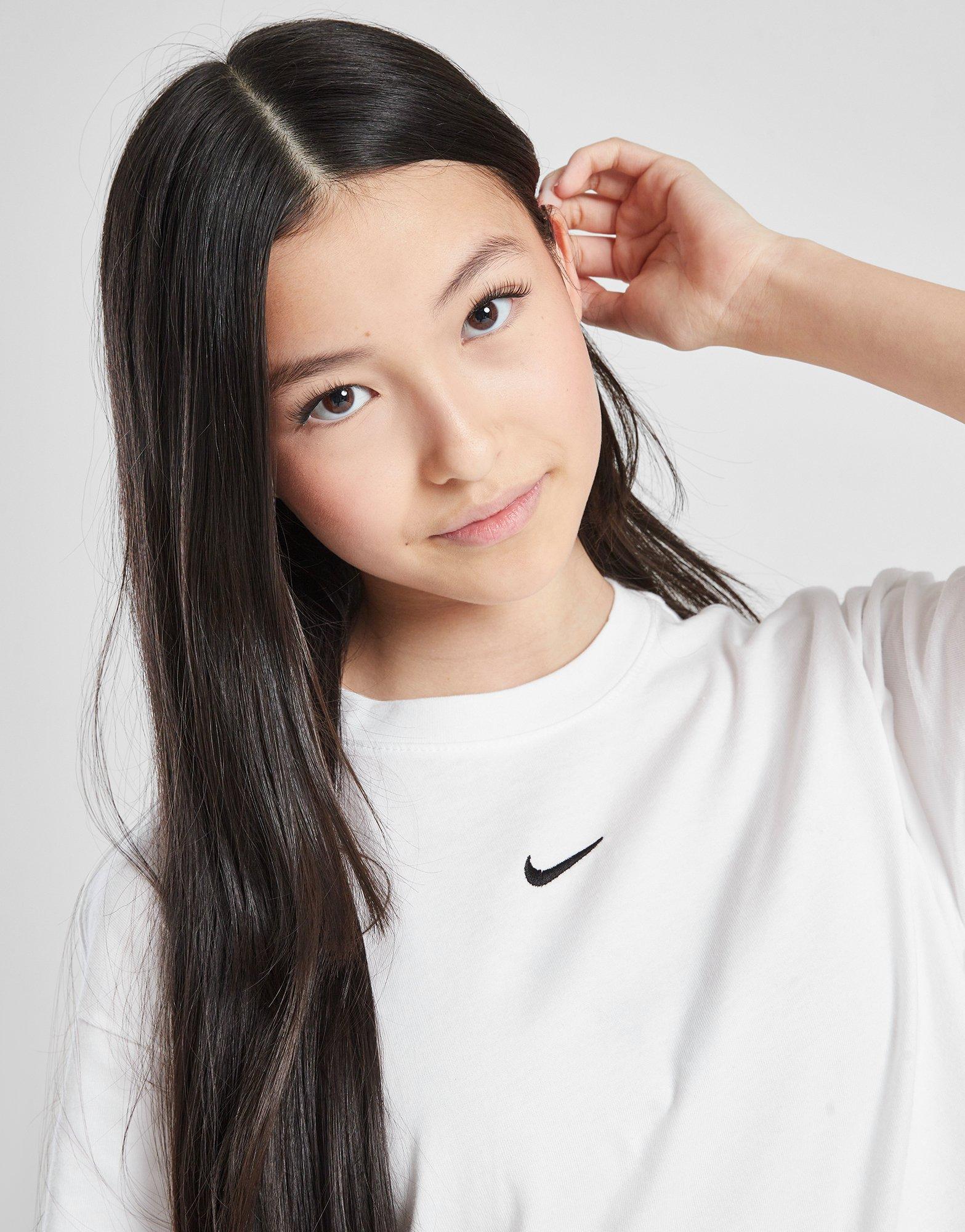 Gyerek póló NIKE PÓLÓ G NSW TEE BOXY ESSNTL LBR GIRL FZ5559-100 Fehér