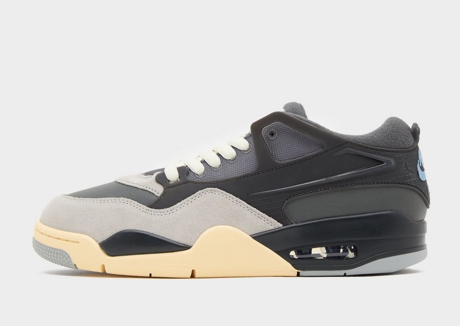 Adidași pentru bărbați AIR JORDAN 4 RM FQ7939-002 Gri
