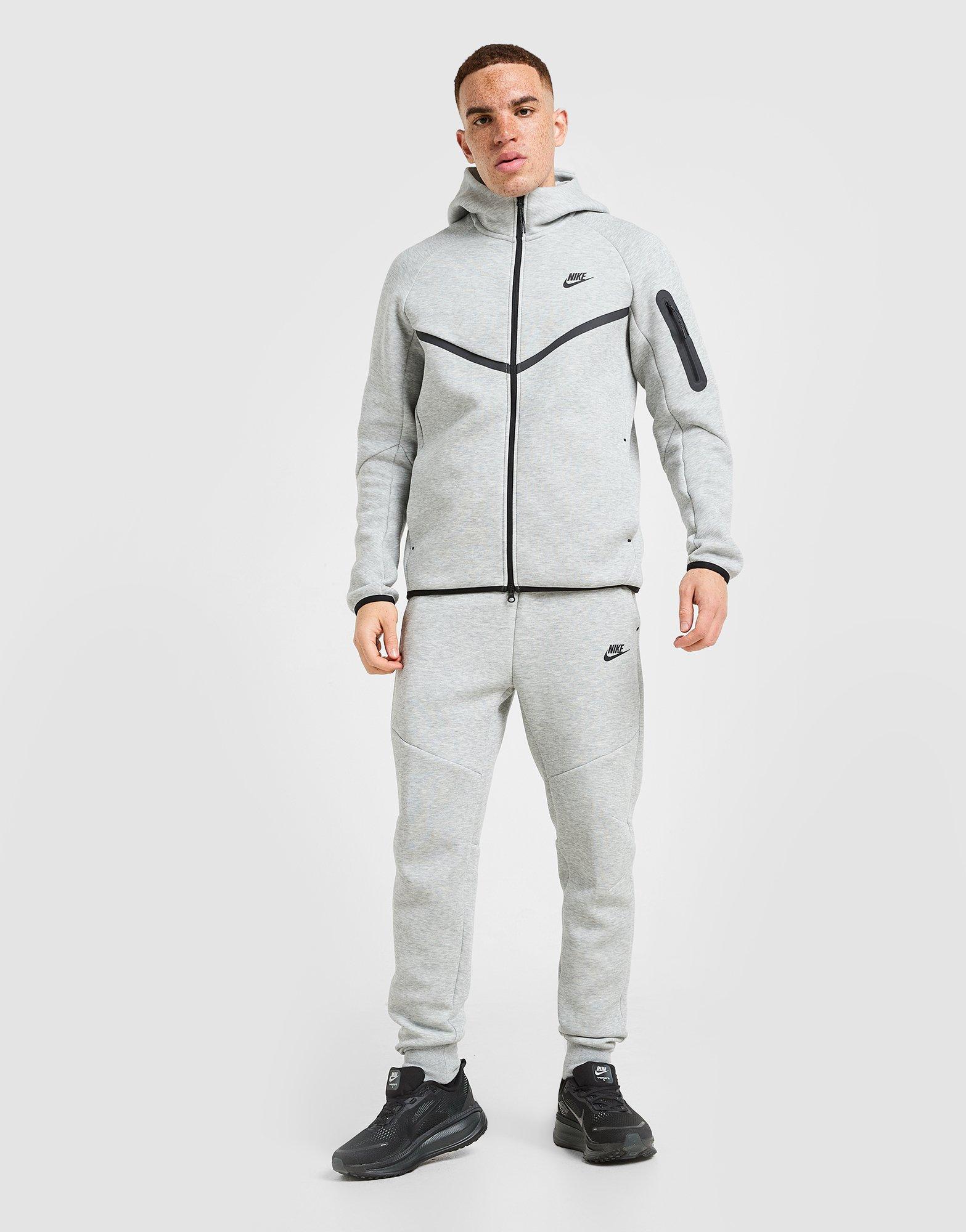 Vyriškas džemperis NIKE DŽEMPERIS SU GOBTUVU   M NK TCH FLC FZ WR HOODIE HV0949-063 Pilka