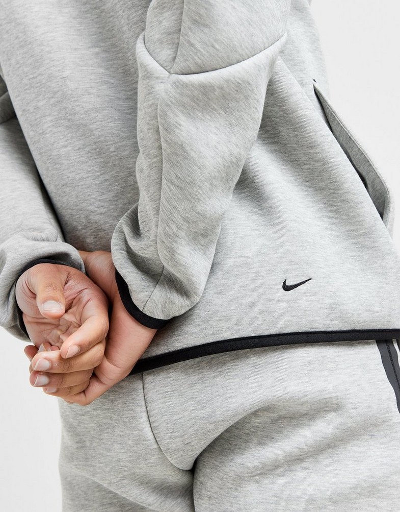 Férfi pulóverek NIKE PULÓVER KAPUCNIS M NK TCH FLC FZ WR HOODIE