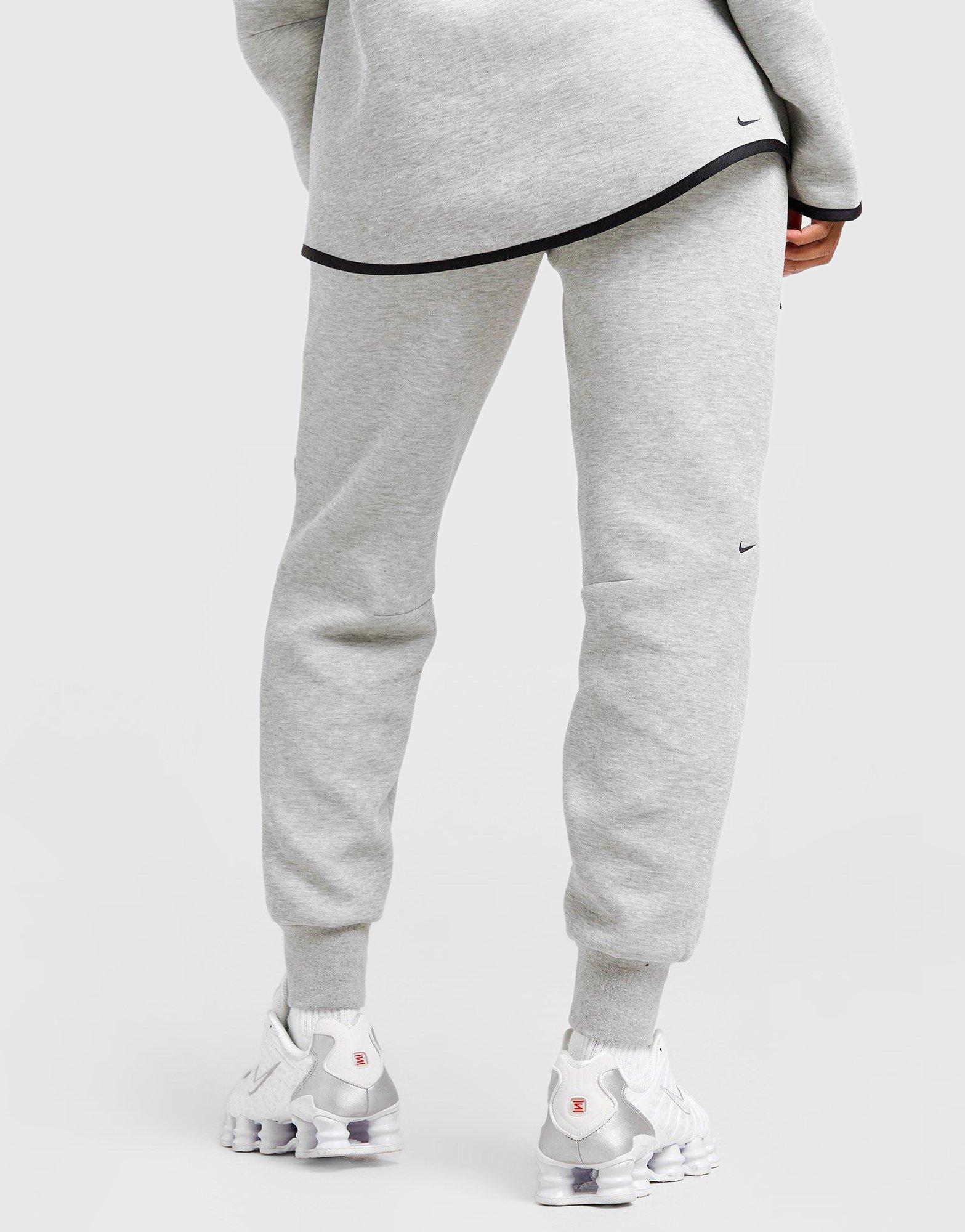 Ženske hlače NIKE HLAČE W NSW TCH FLC MR JGGER 2 HV6779-063 siva