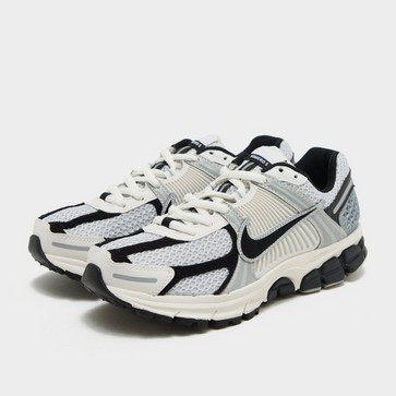 Adidași de damă NIKE W NIKE ZOOM VOMERO 5 CN
