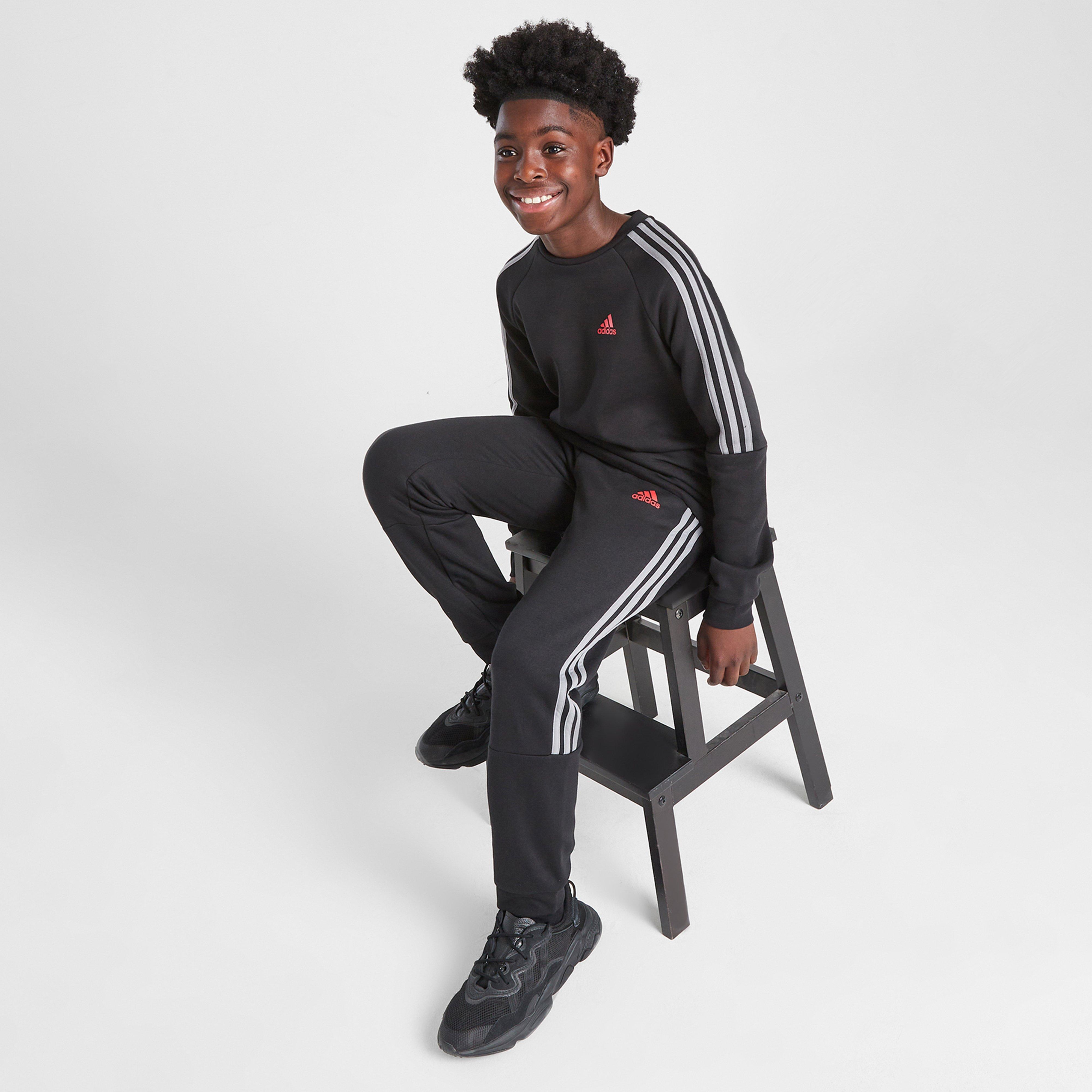 Detská tepláková súprava ADIDAS SÚPRAVA YB 3S TS B