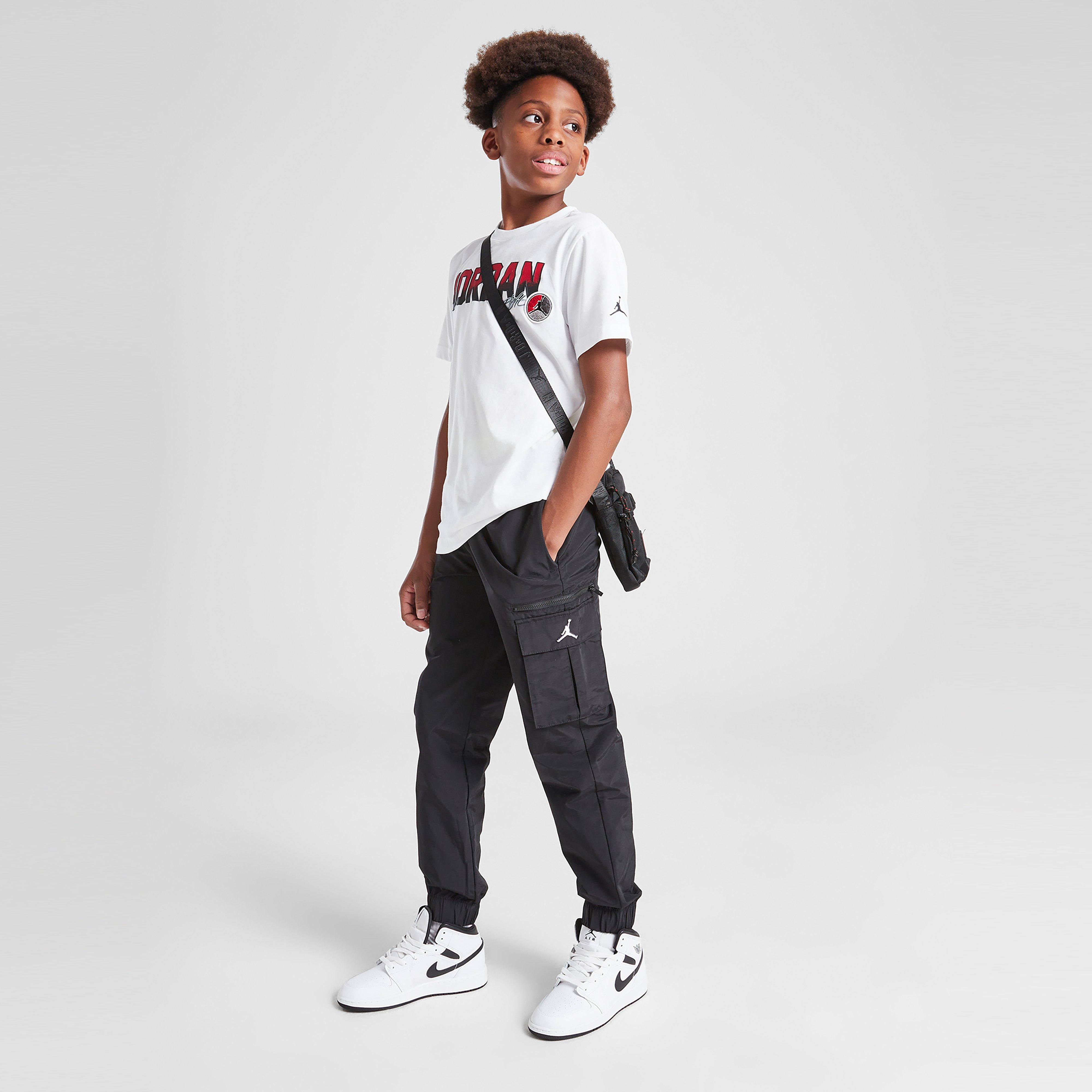 Gyerek melegítőnadrág és jogger JORDAN NADRÁG JMPMN WVN CRGO BLK B