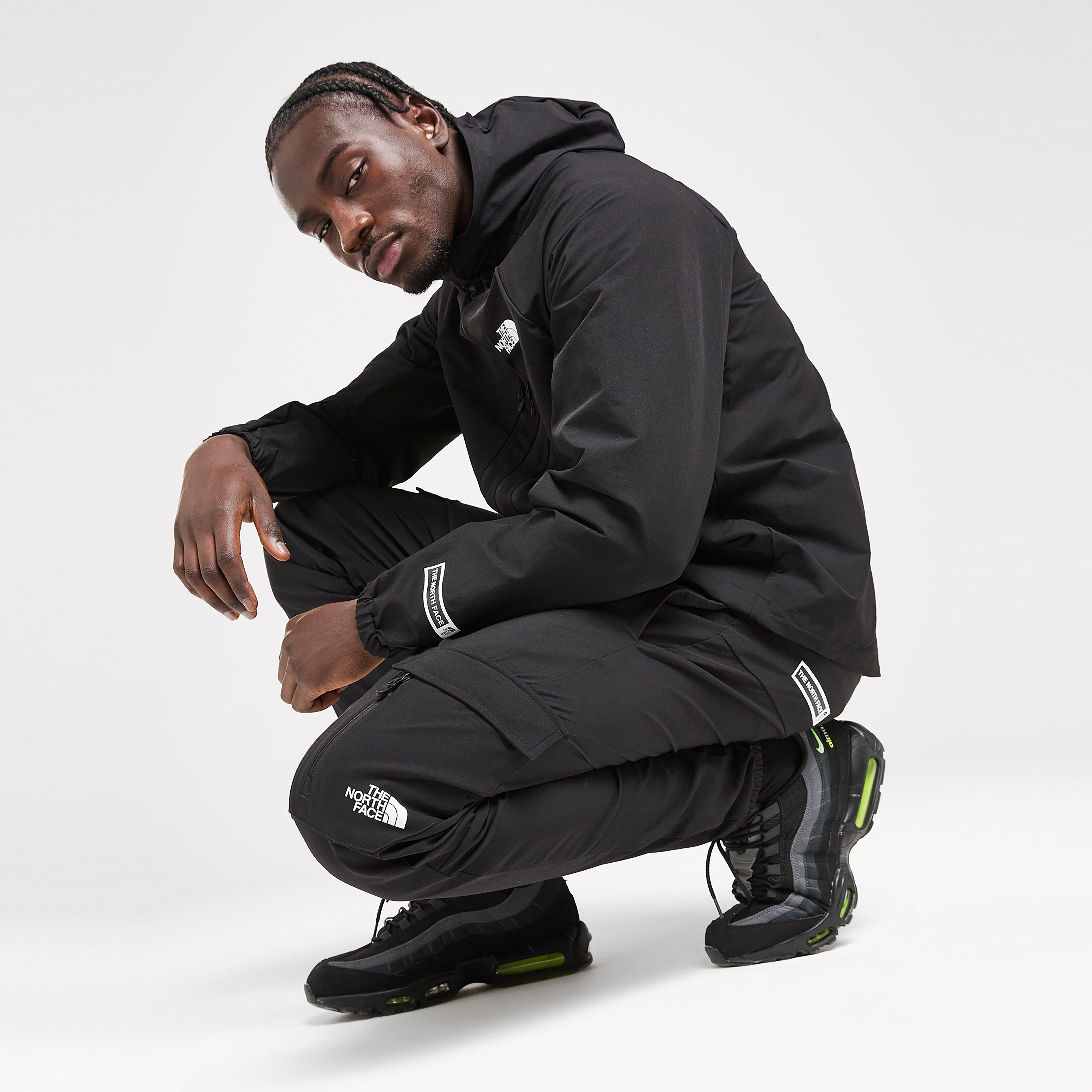 Pantaloni pentru bărbați THE NORTH FACE PANTALONI  TRISHUL CRG PNT BLK