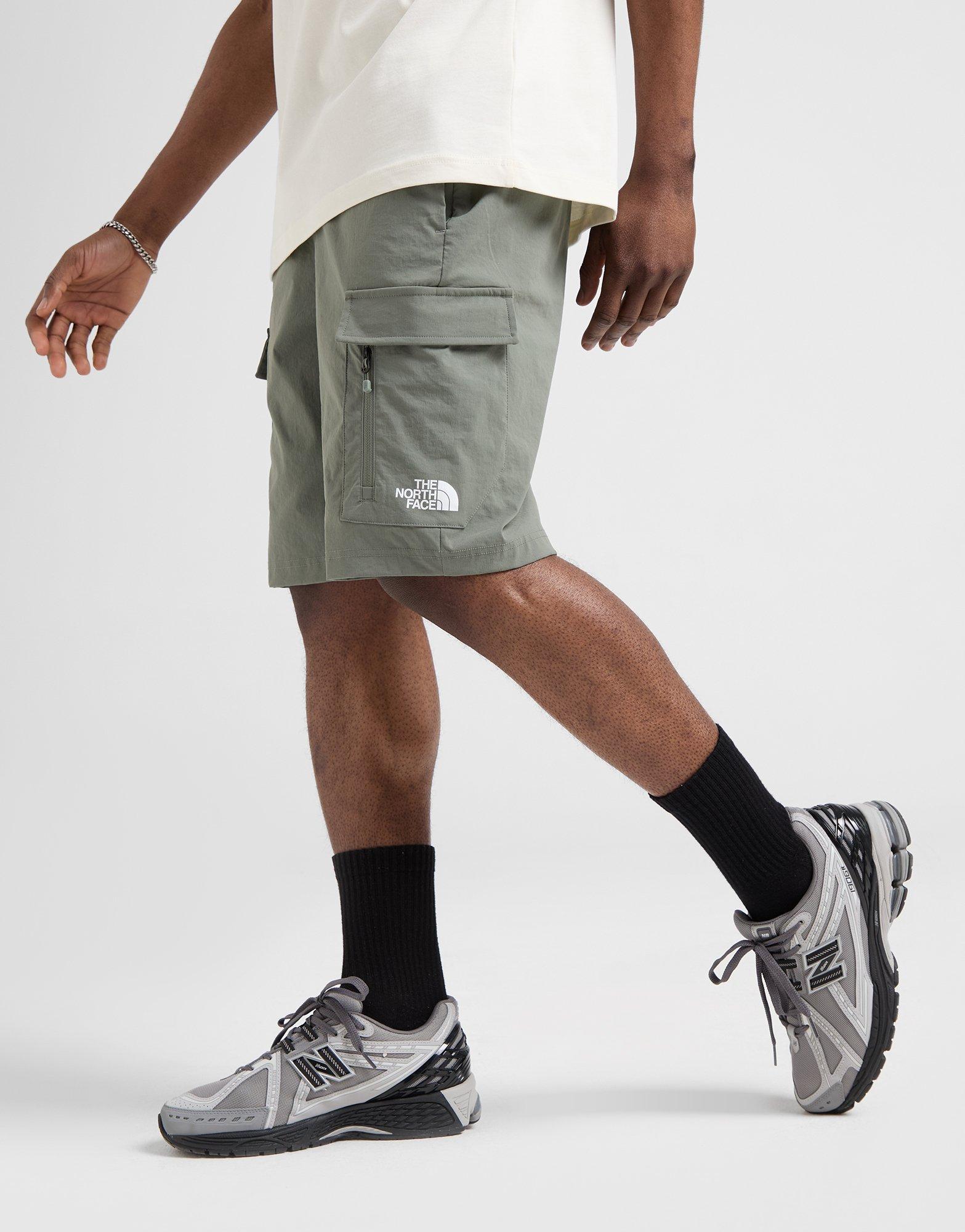 Pánské kraťasy THE NORTH FACE ŠORTKY  TRISHUL CRG SHT A.GRN NF0A8CCMV381 Šedá