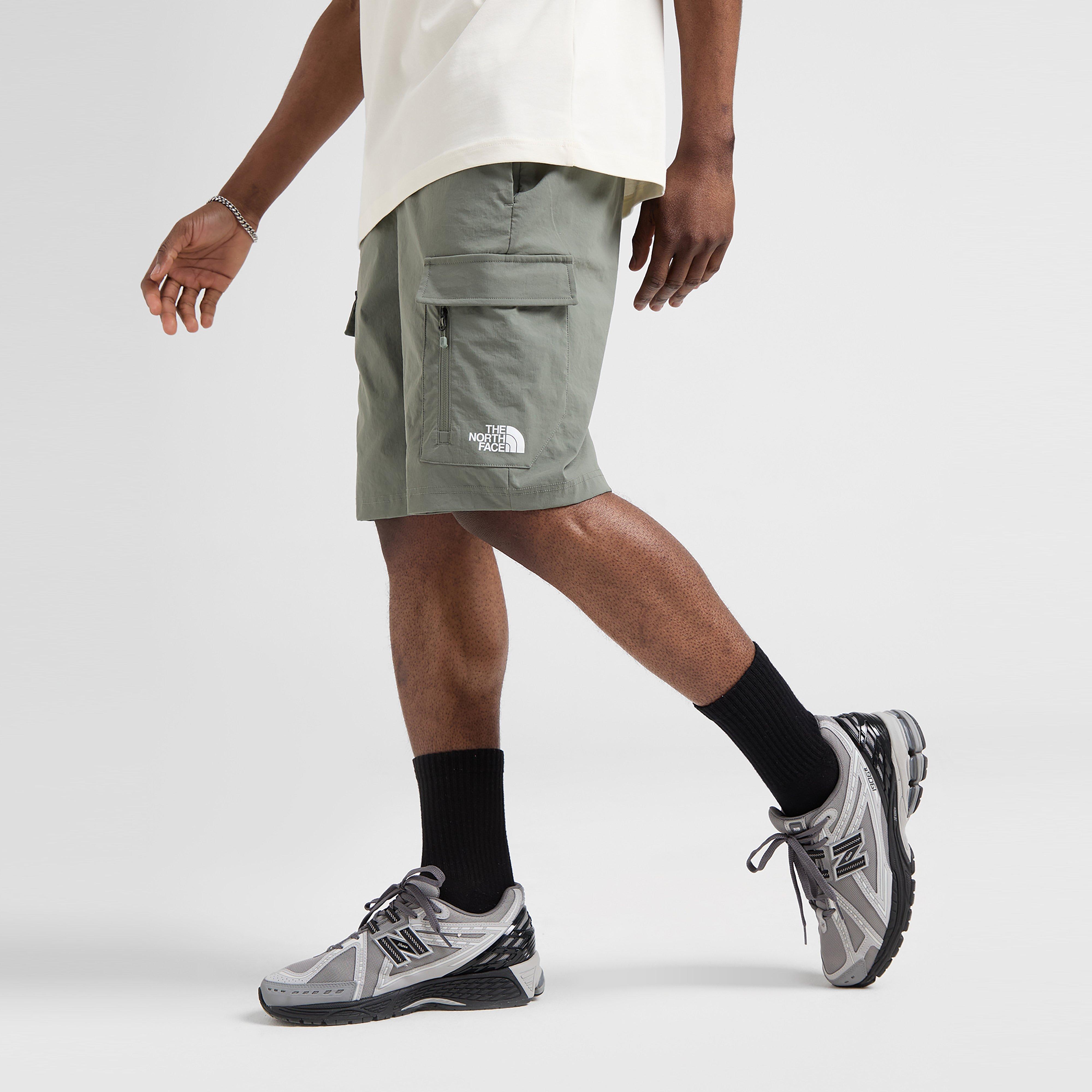 Pantaloni scurți pentru bărbați THE NORTH FACE PANTALONI SCURȚI   TRISHUL CRG SHT A.GRN