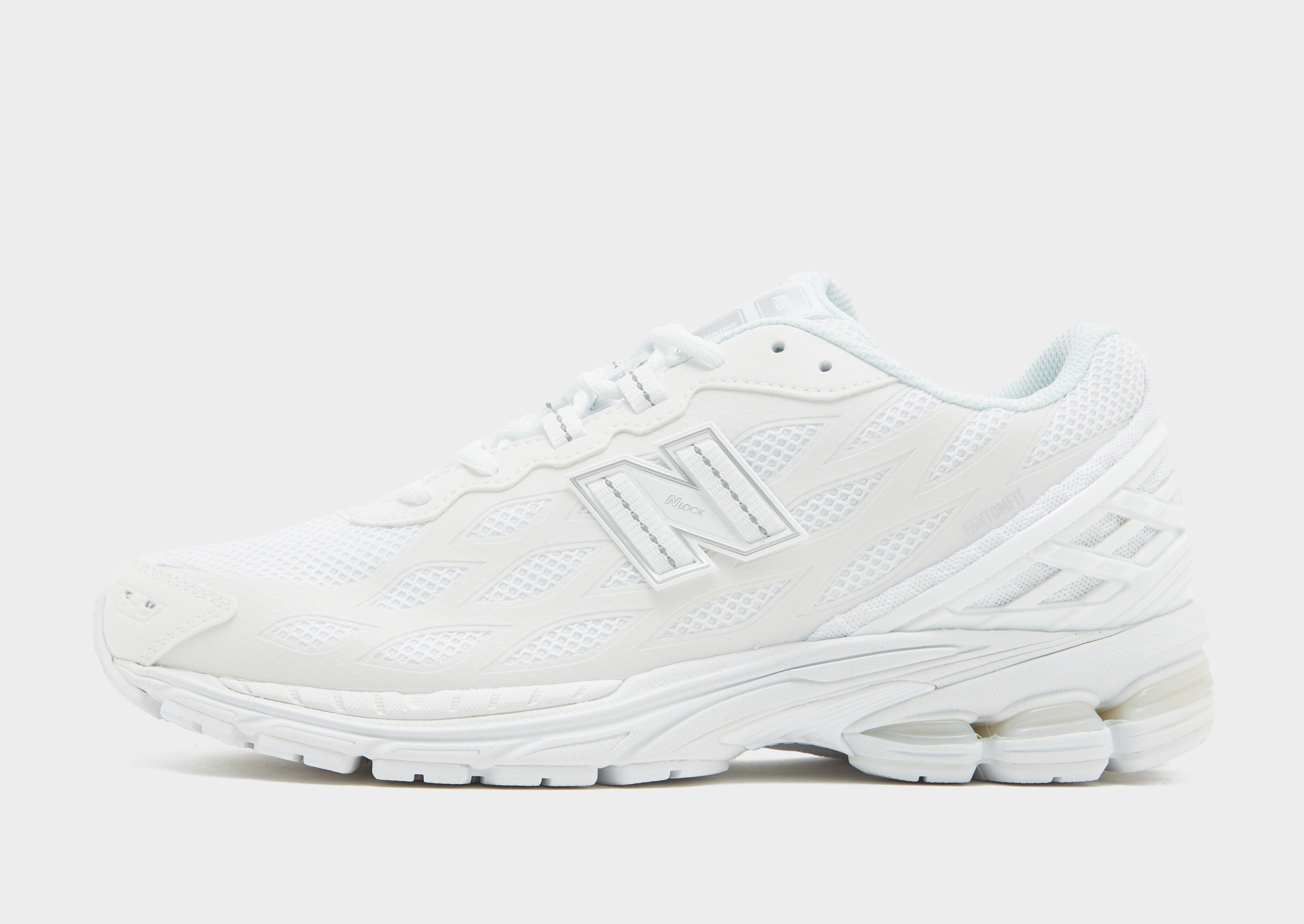 New Balance 1906R V1