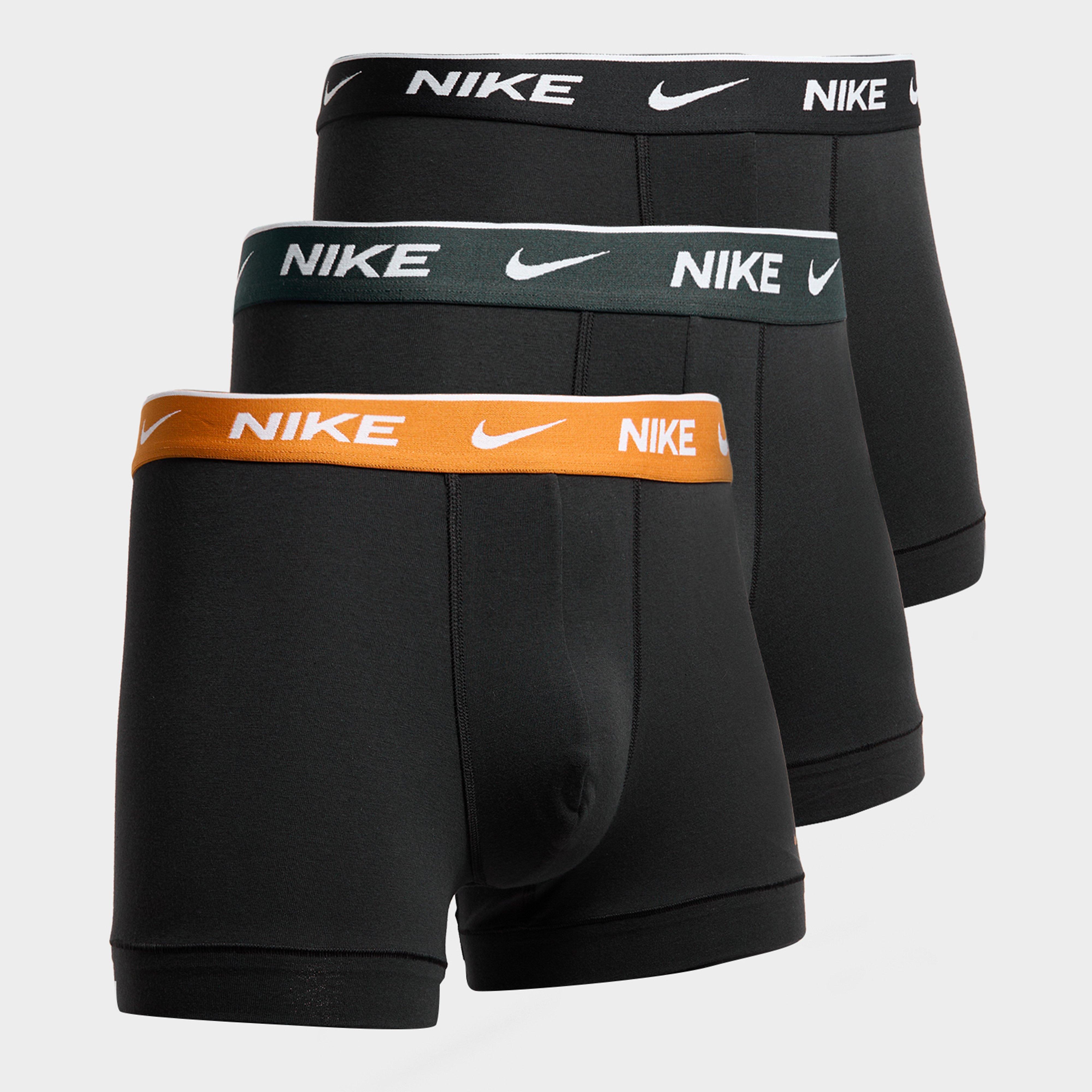 Чоловіча білизна NIKE ТРУСИ-БОКСЕРИ TRUNK 3PK