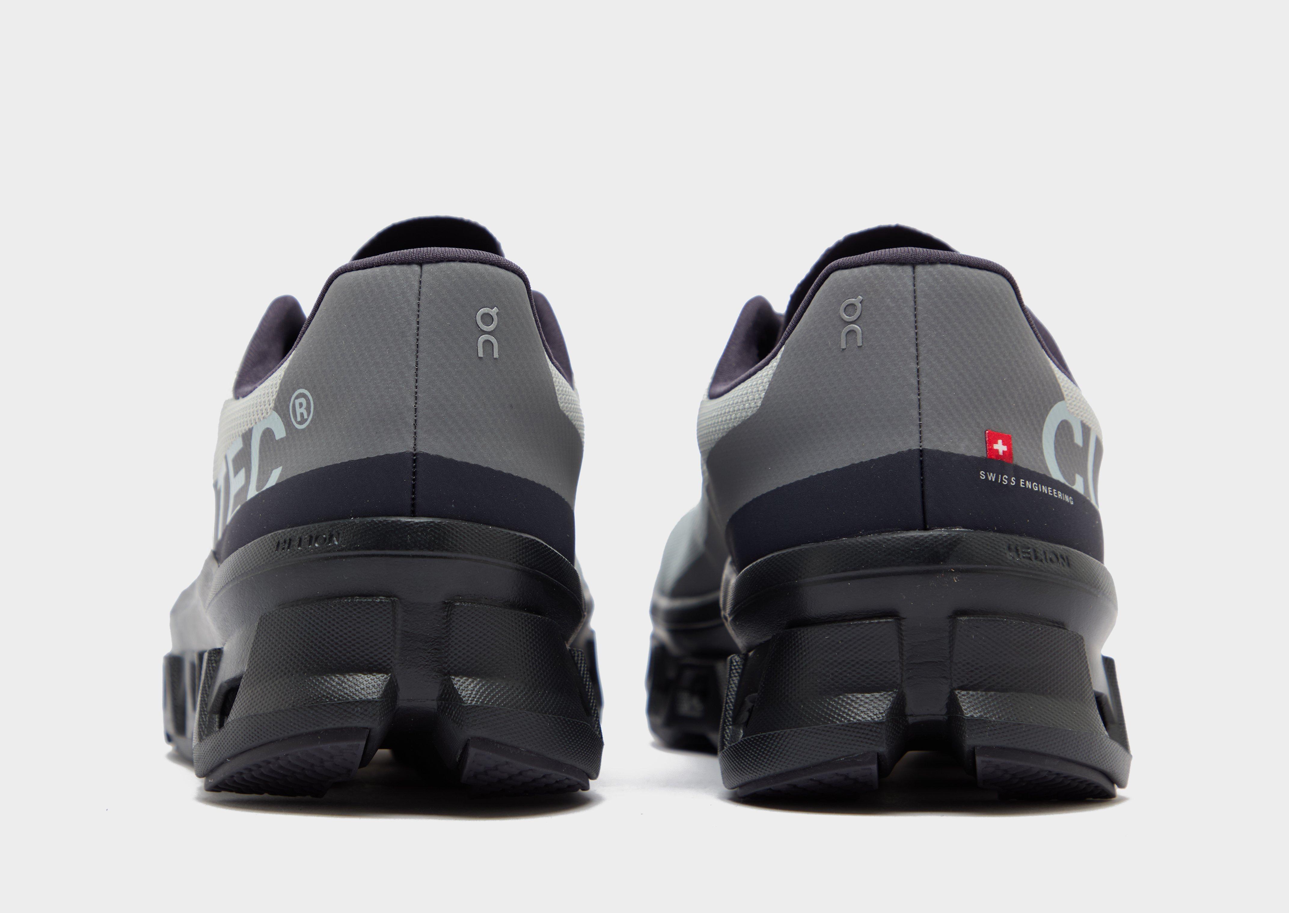 Férfi futócipők ON CLOUDMONSTER  61.97656 Szürke