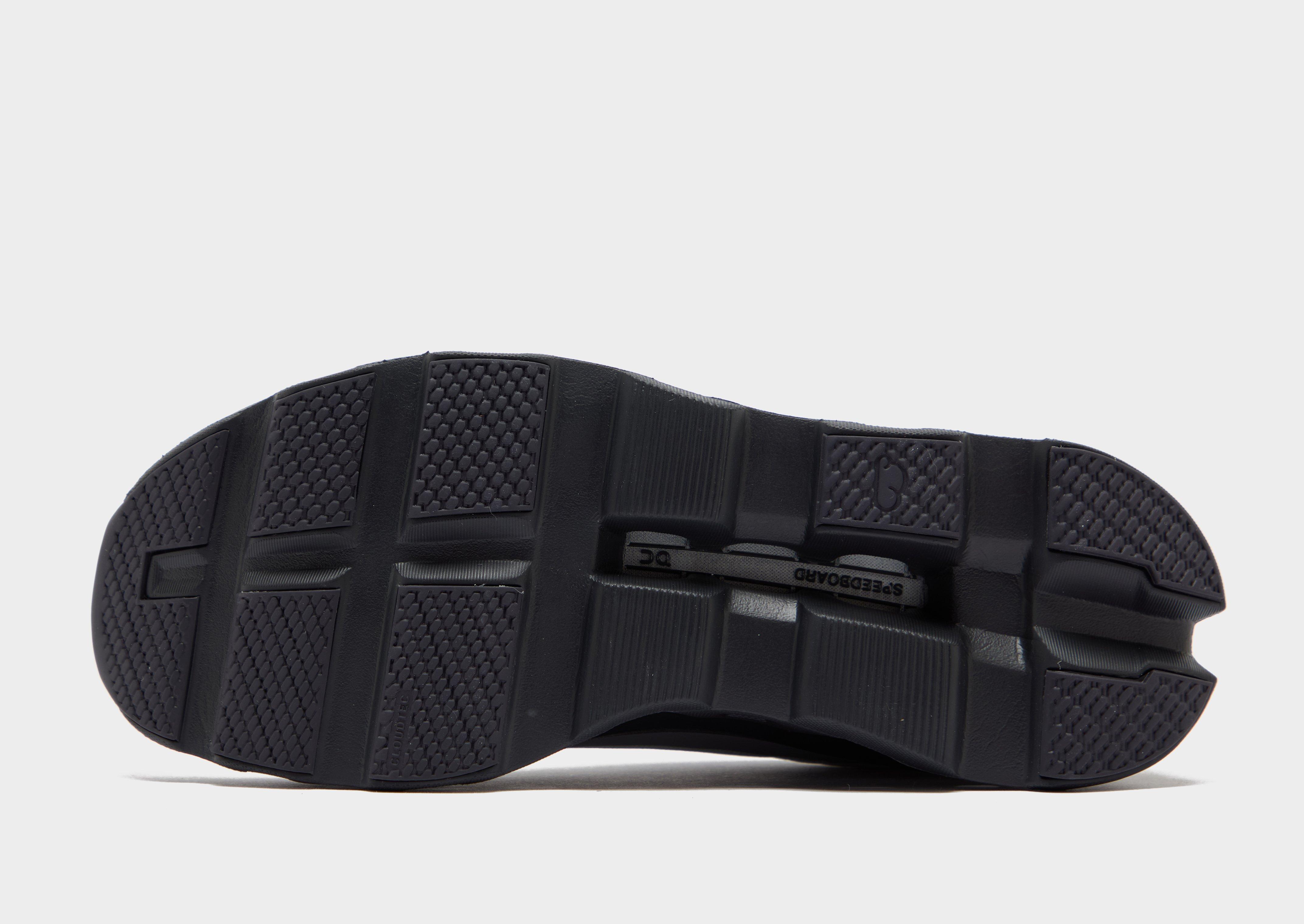 Férfi futócipők ON CLOUDMONSTER  61.97656 Szürke