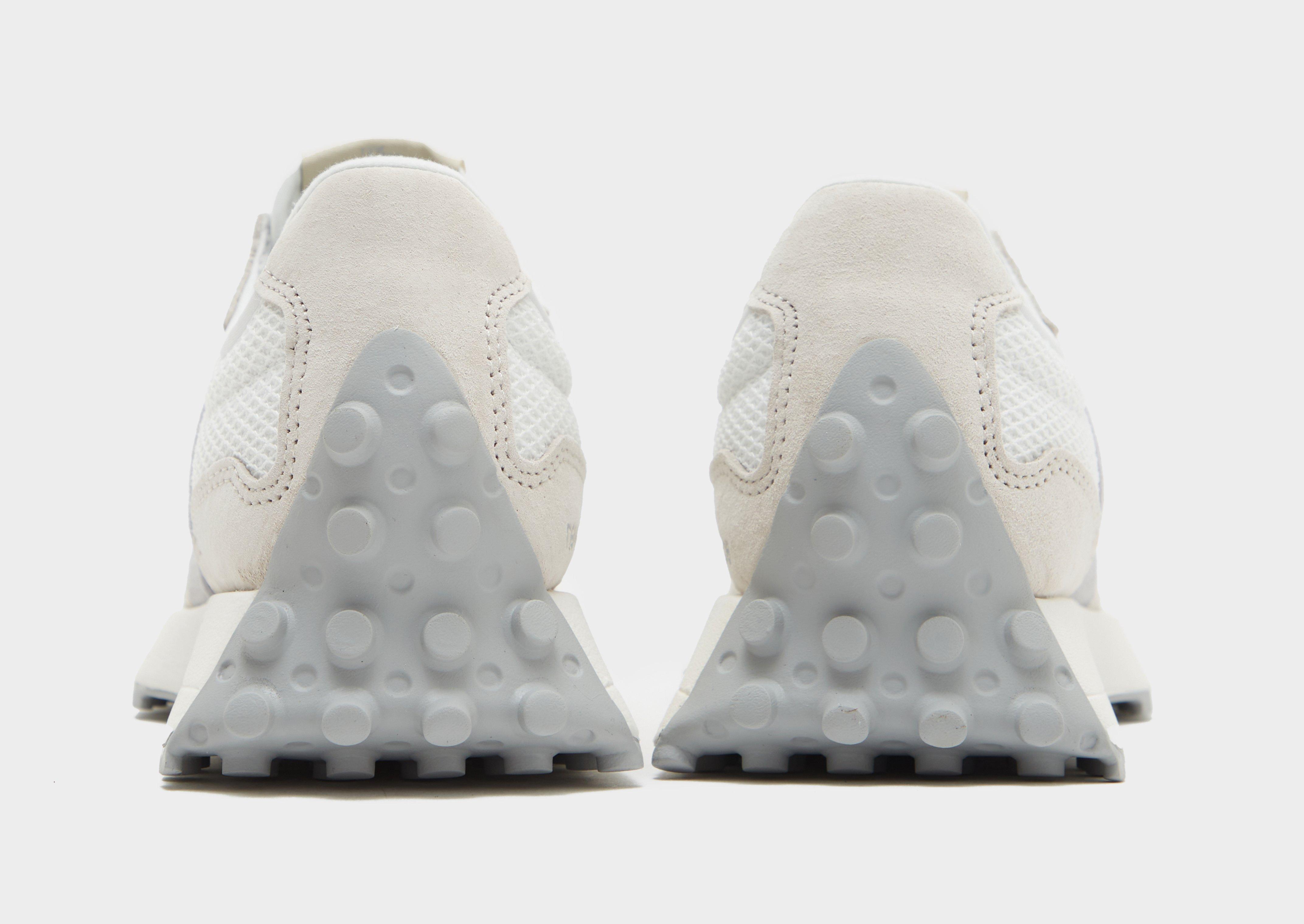 Дамски обувки NEW BALANCE WS327 WS327JRT Бежов