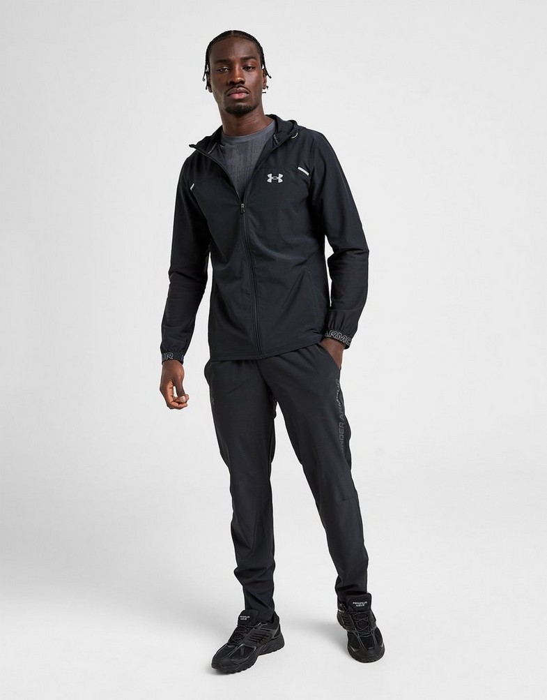 Мъжка блуза UNDER ARMOUR СУИТЧЪР СЪС ЗАКОПЧАВАНЕ   С КАЧУЛКА VANISH WVN 6001553-001 Черен