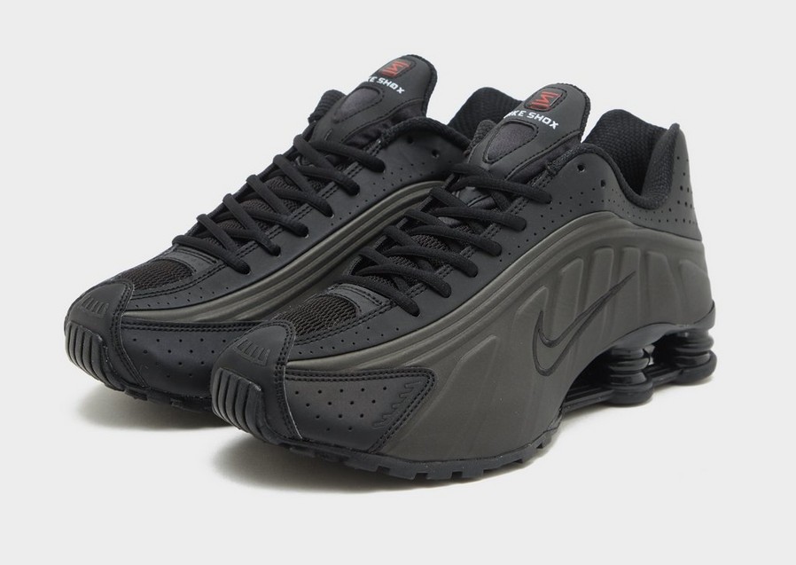 Adidași pentru bărbați NIKE SHOX R4 HQ1988-001 Negru