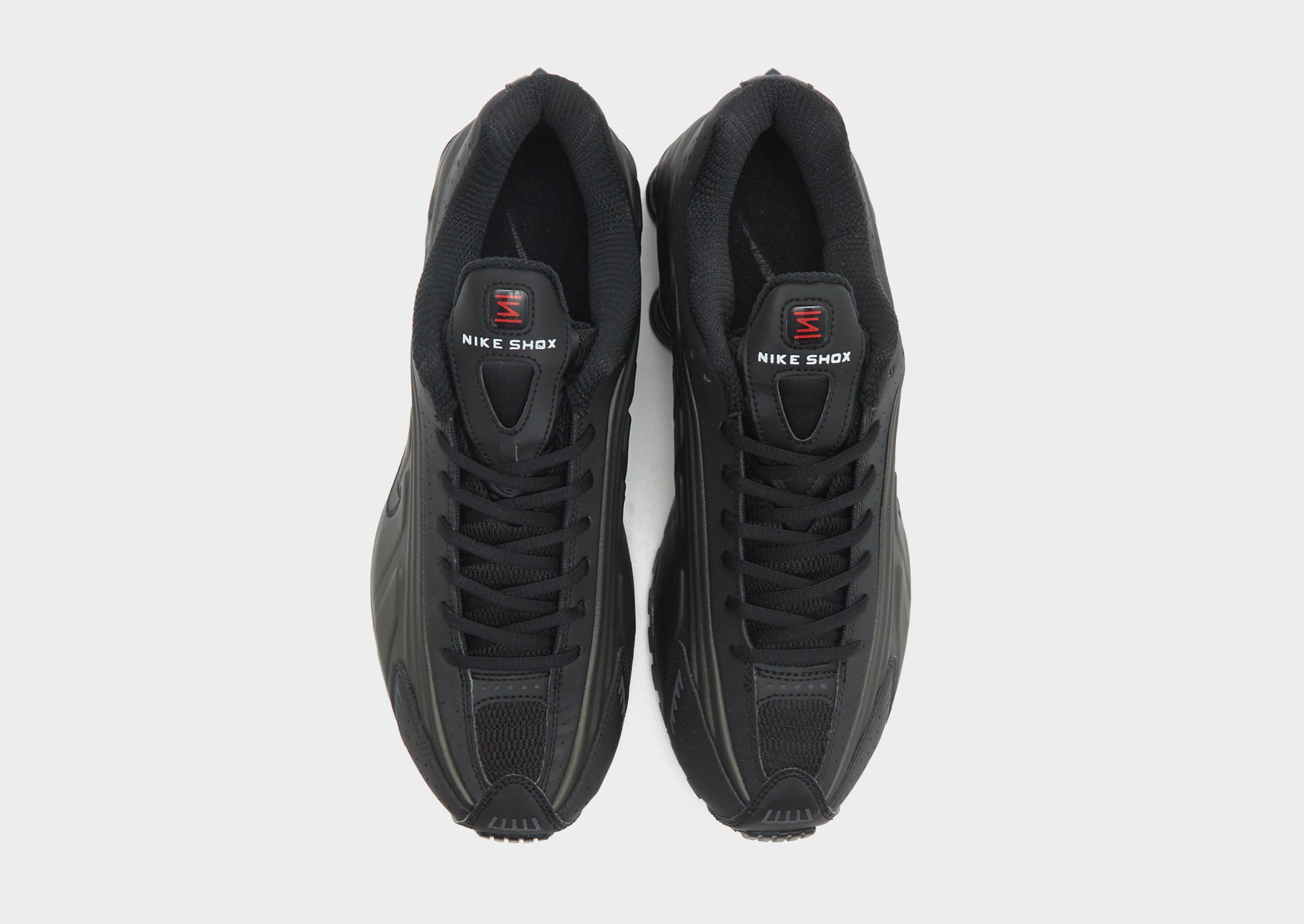 Pánske tenisky NIKE SHOX R4 HQ1988-001 Černá