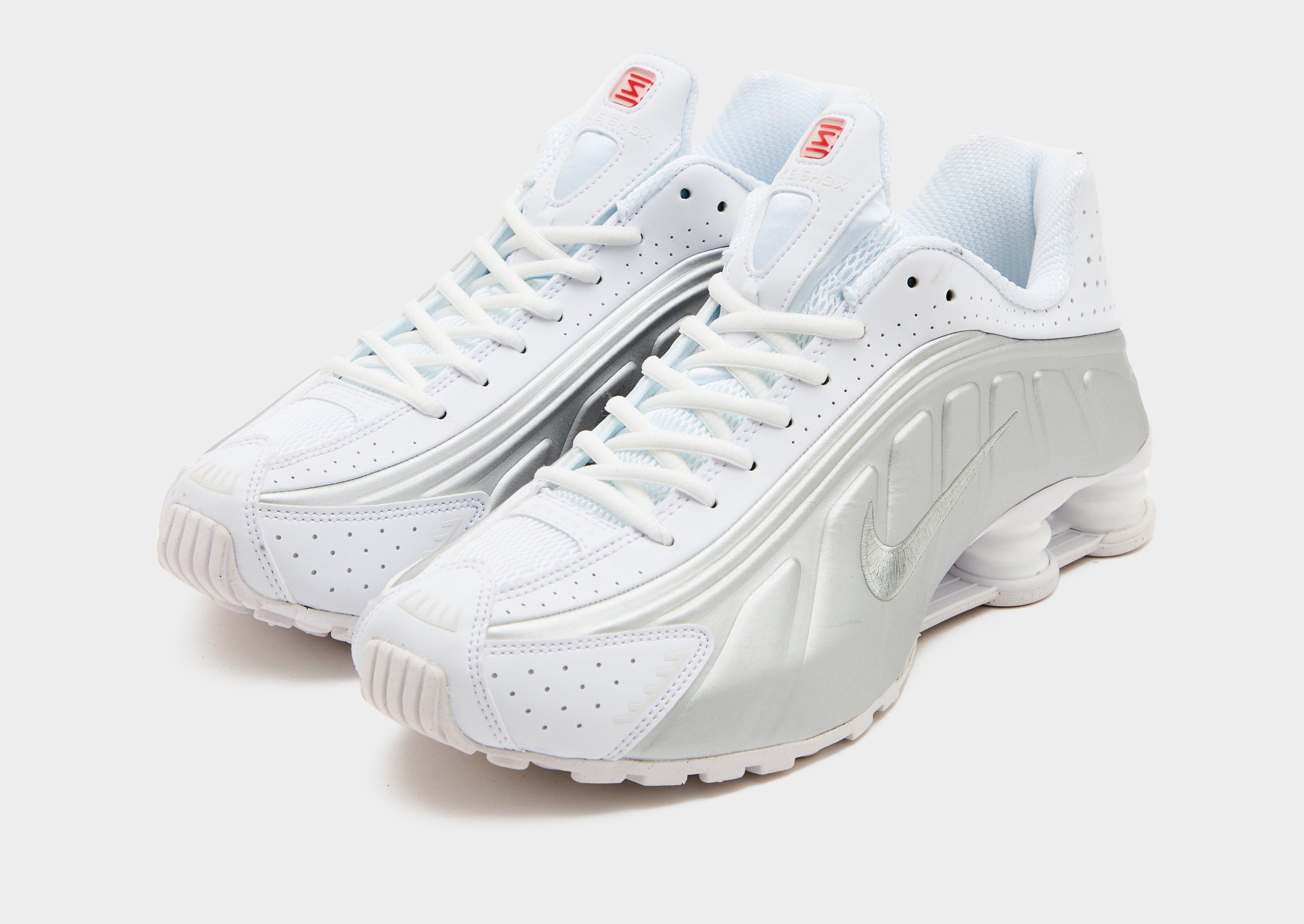 Мъжки маратонки NIKE SHOX R4 HQ1988-101 Бял