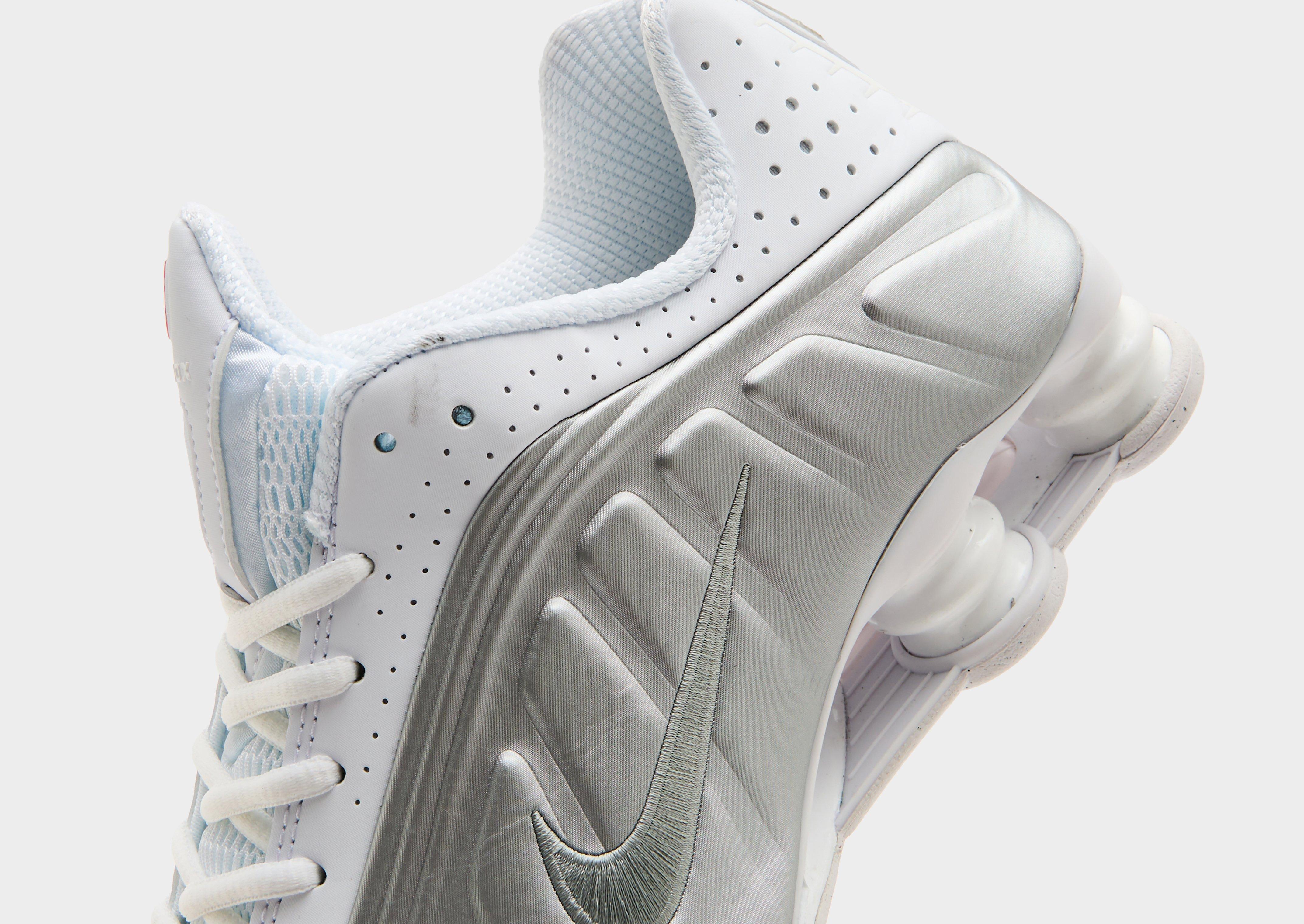 Мъжки маратонки NIKE SHOX R4 HQ1988-101 Бял