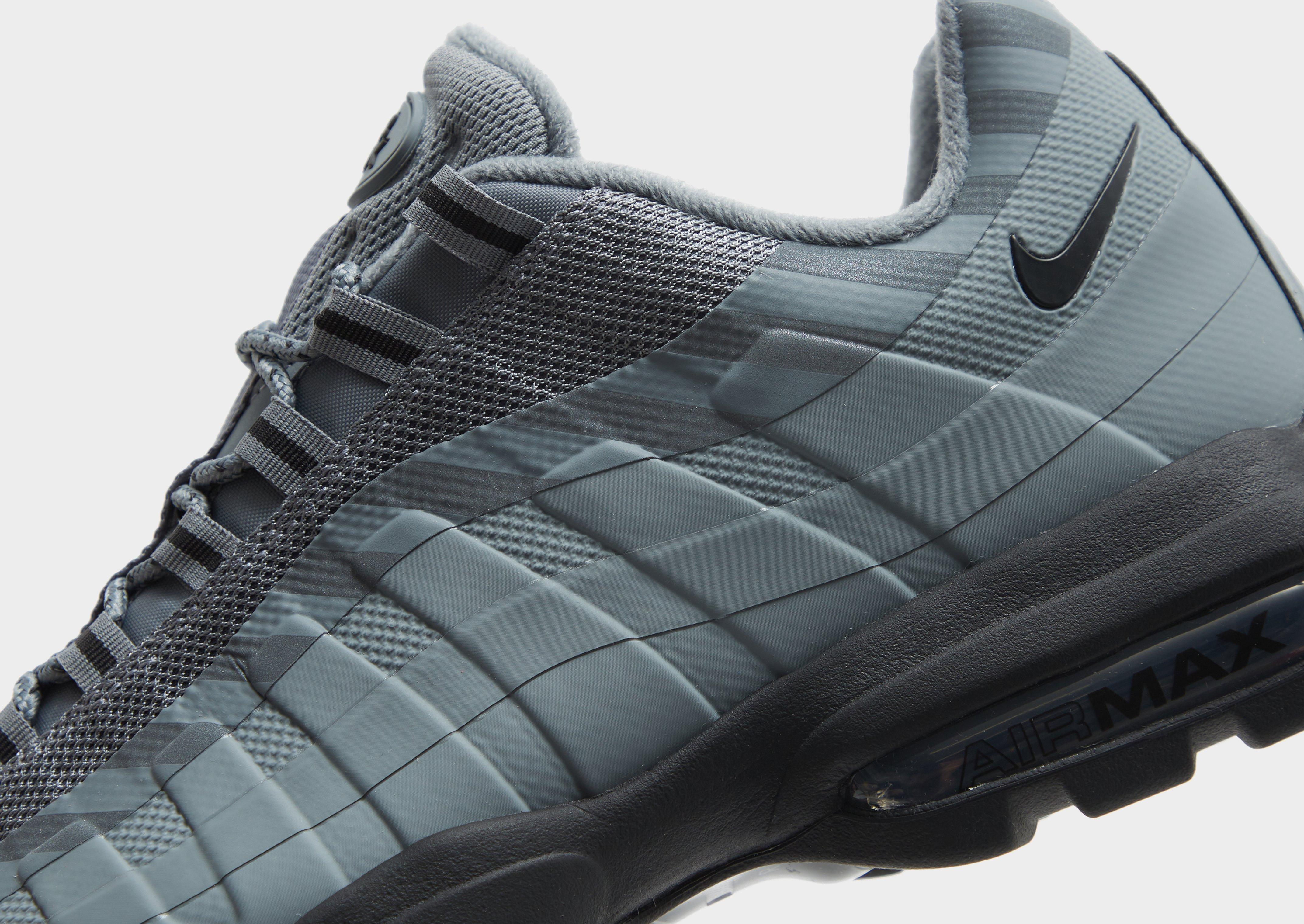 Adidași pentru bărbați NIKE AIR MAX 95 UL  HV6064-001 Gri