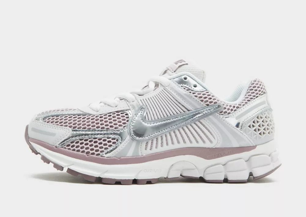 NIKE W NIKE ZOOM VOMERO 5, фото 1 з 6