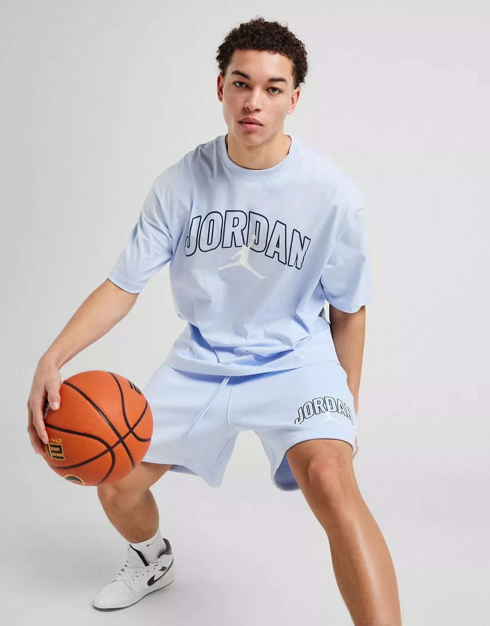 JORDAN SHORTY M J FLT ESS JD HBR SS CREW, фото 1 з 5