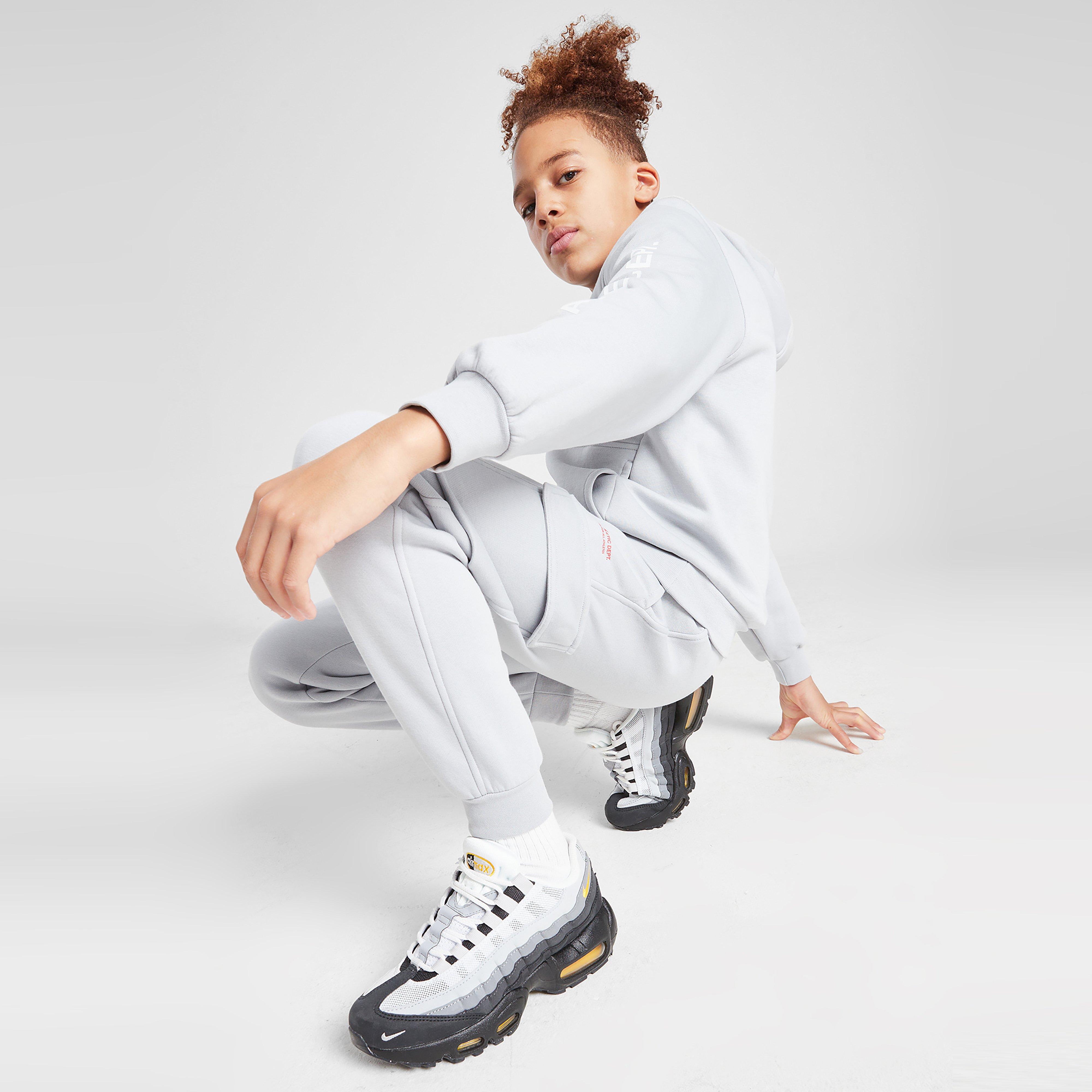 Pantaloni pentru copii NIKE PANTALONI  B NSW SI FLC CARGO PANT BB B