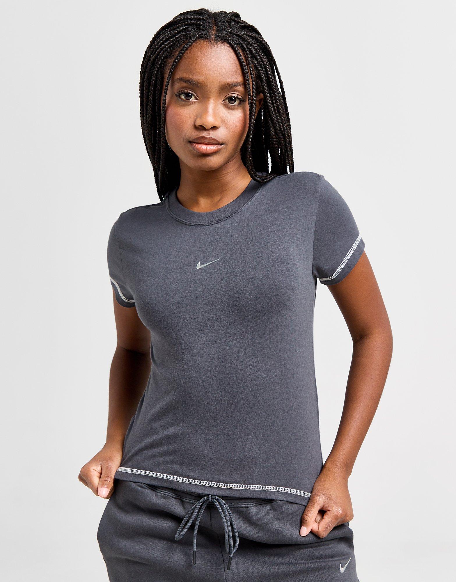 Дамска тениска NIKE ТЕНИСКА W NSW CHLL KNT MD CRP GLS EMEA HV6525-060 Сив