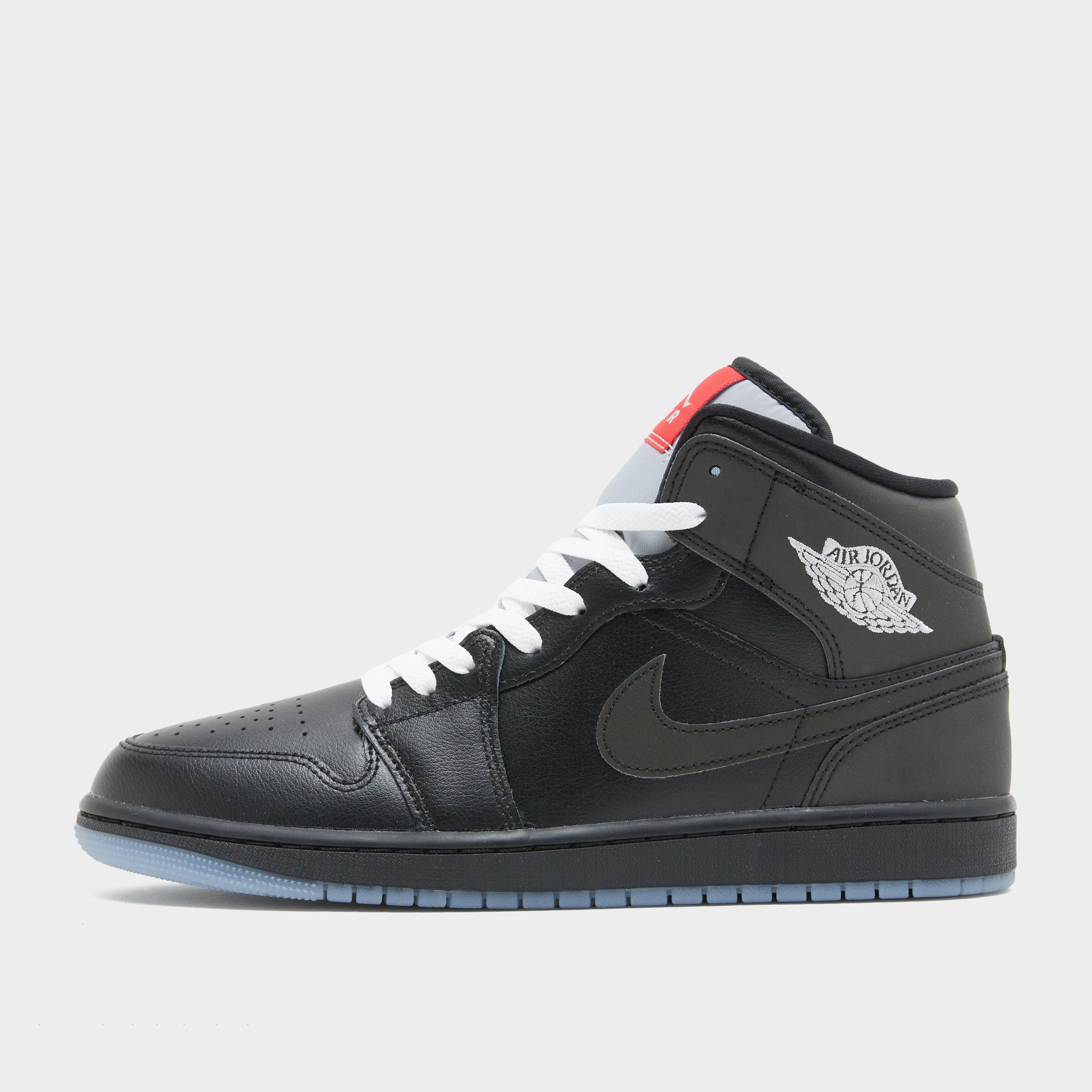 Adidași pentru bărbați AIR JORDAN 1 MID SE 